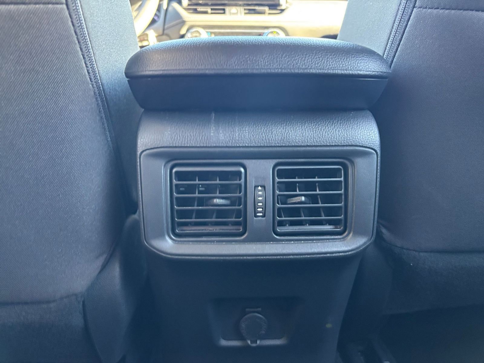 Thumbnail: 2025 Toyota RAV4 - 23