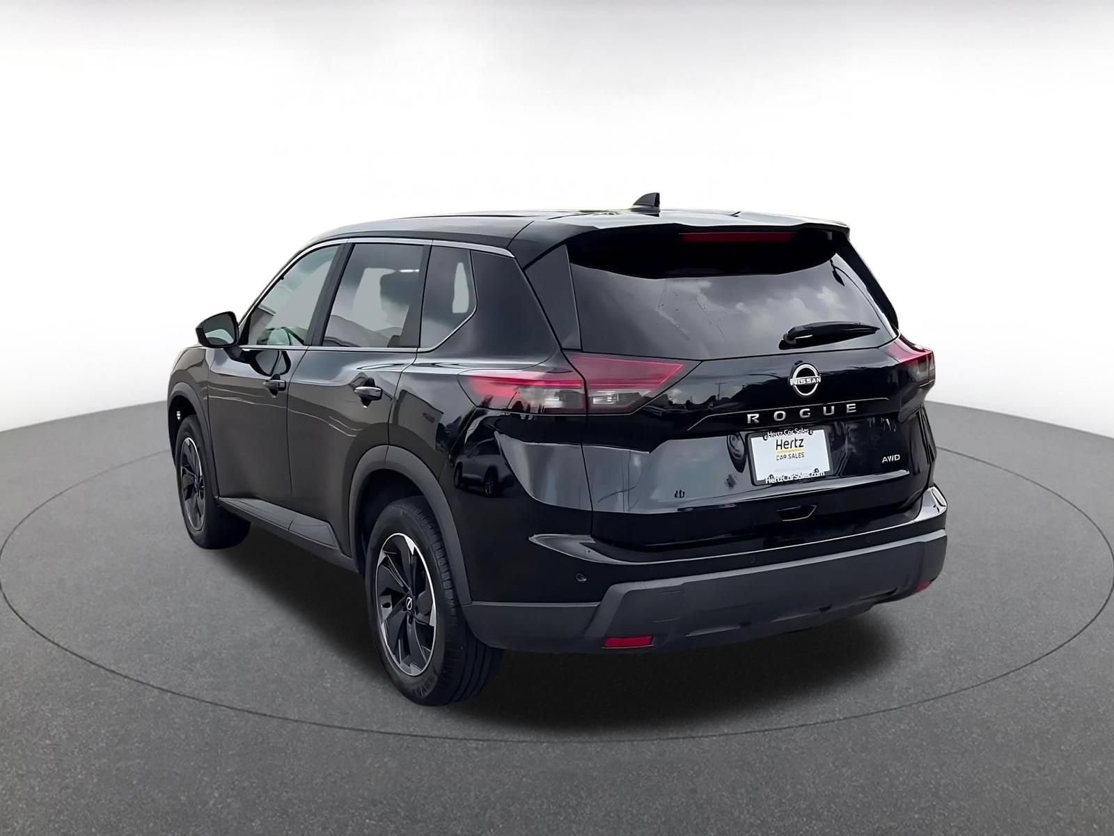 Thumbnail: 2025 Nissan Rogue - 11