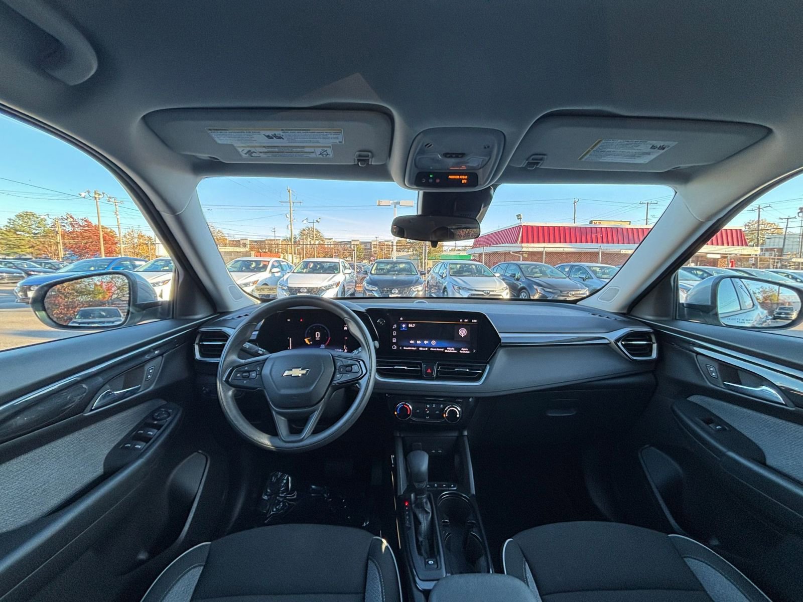 Thumbnail: 2025 Chevrolet TrailBlazer - 31