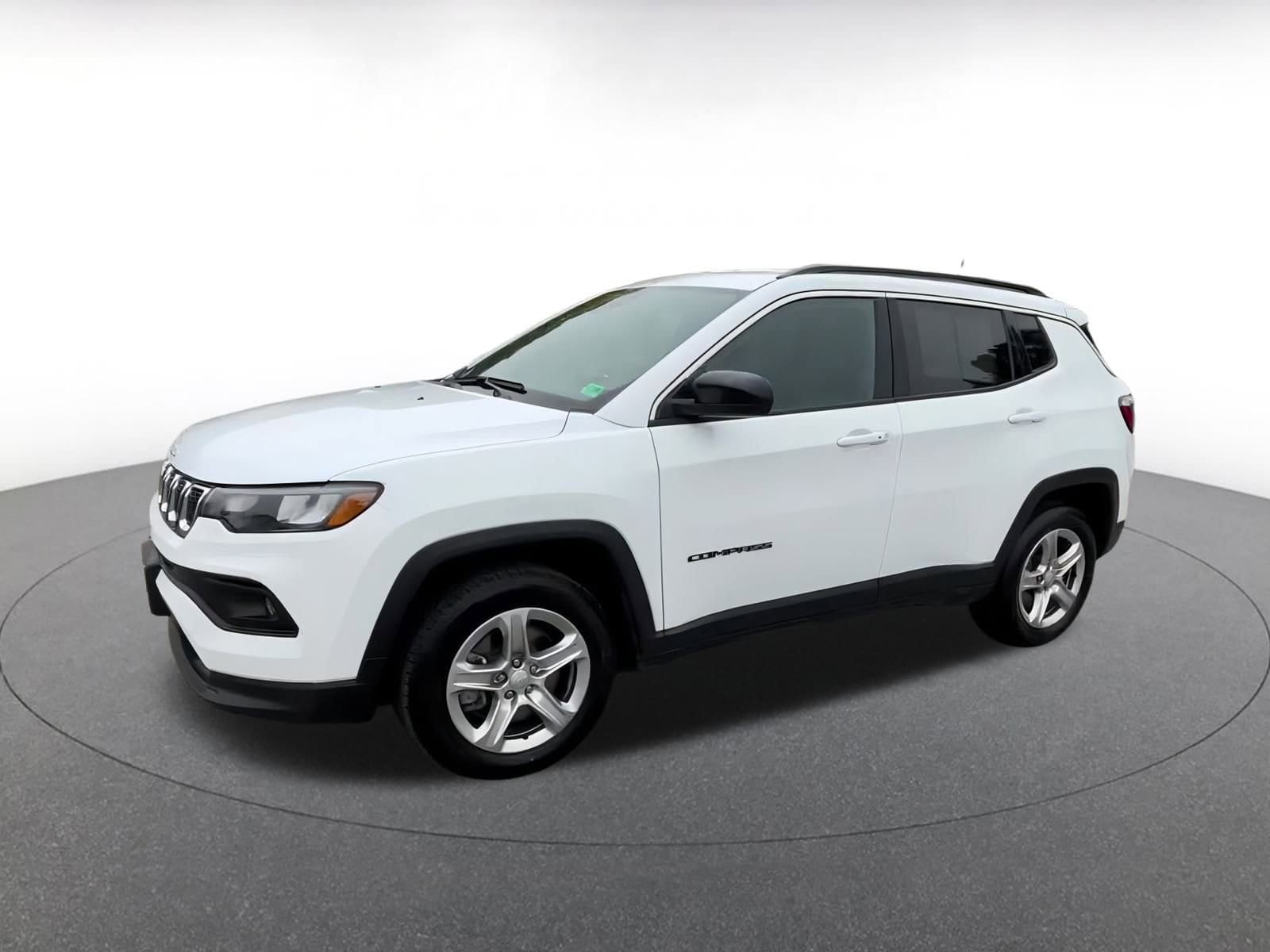 Thumbnail: 2023 Jeep Compass - 8