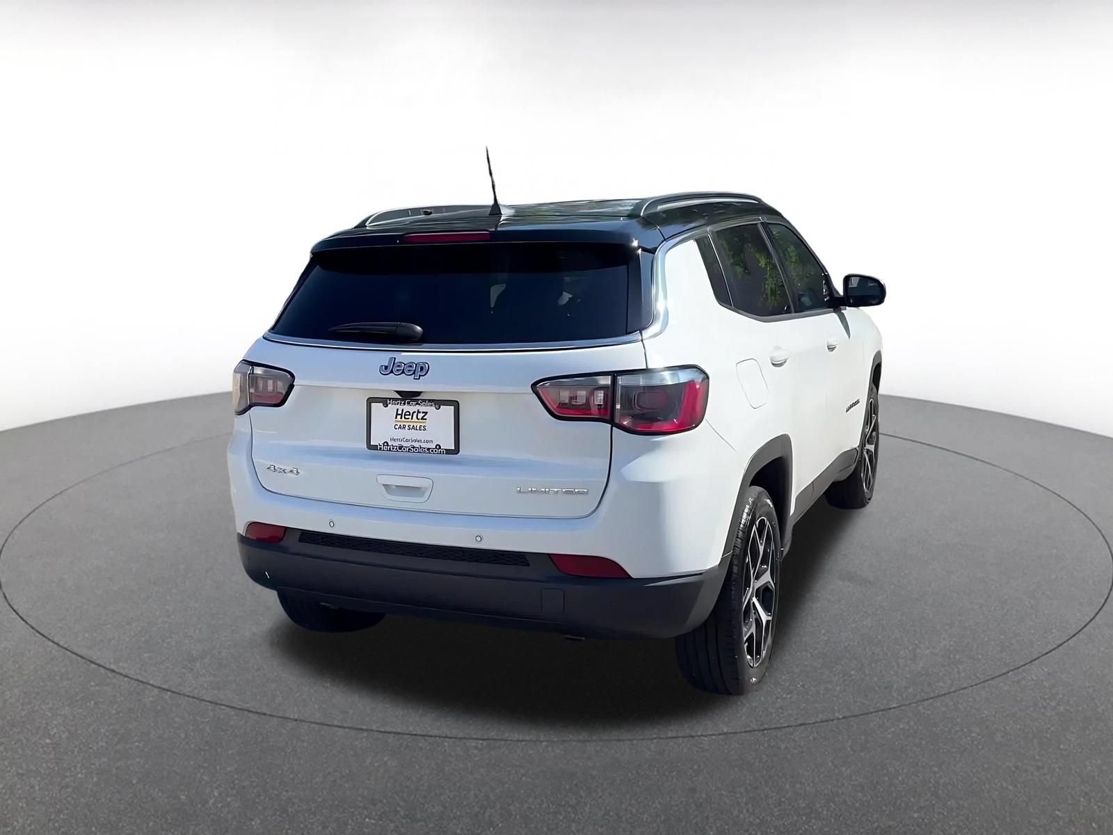 Thumbnail: 2025 Jeep Compass - 14