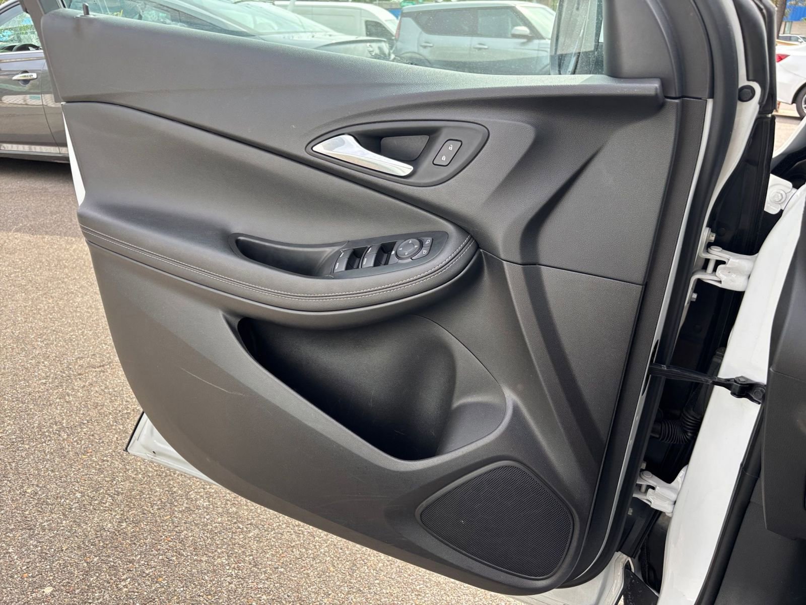 Thumbnail: 2025 Buick Encore GX - 18