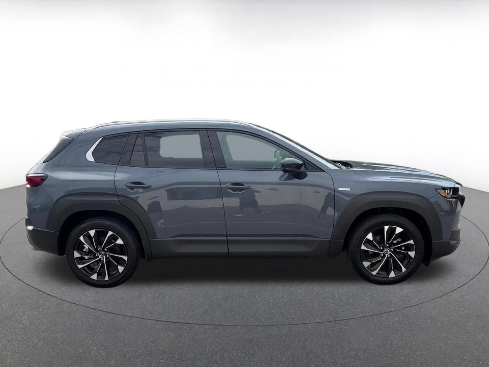 Thumbnail: 2025 Chevrolet Equinox - 16
