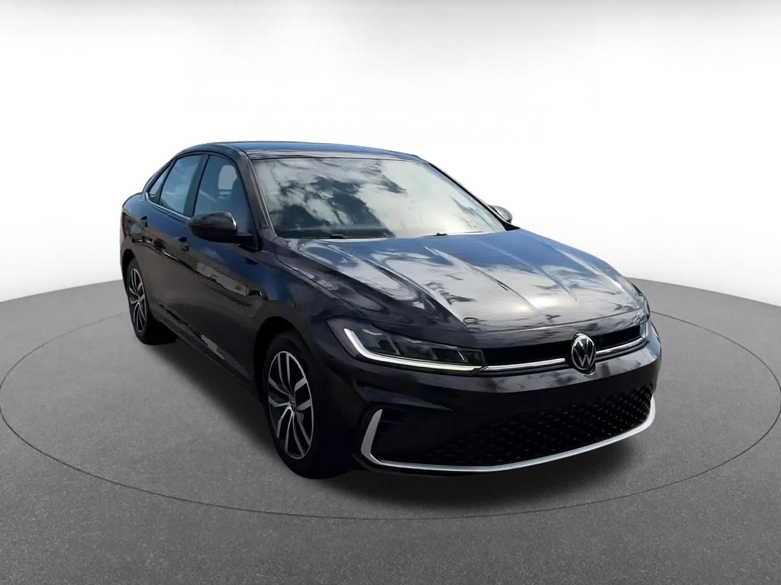 Thumbnail: 2025 Volkswagen Jetta - 3