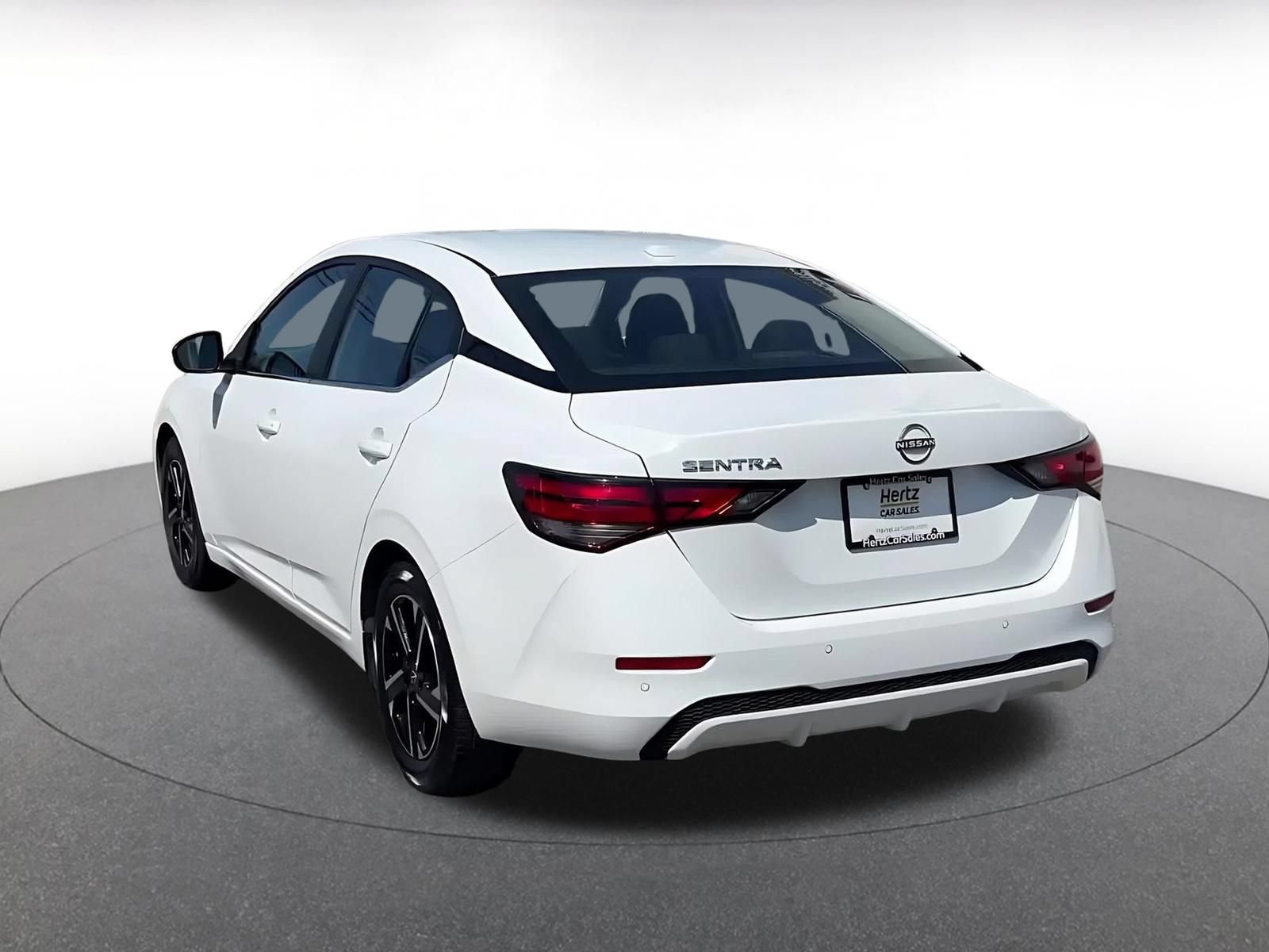 Thumbnail: 2025 Nissan Sentra - 9
