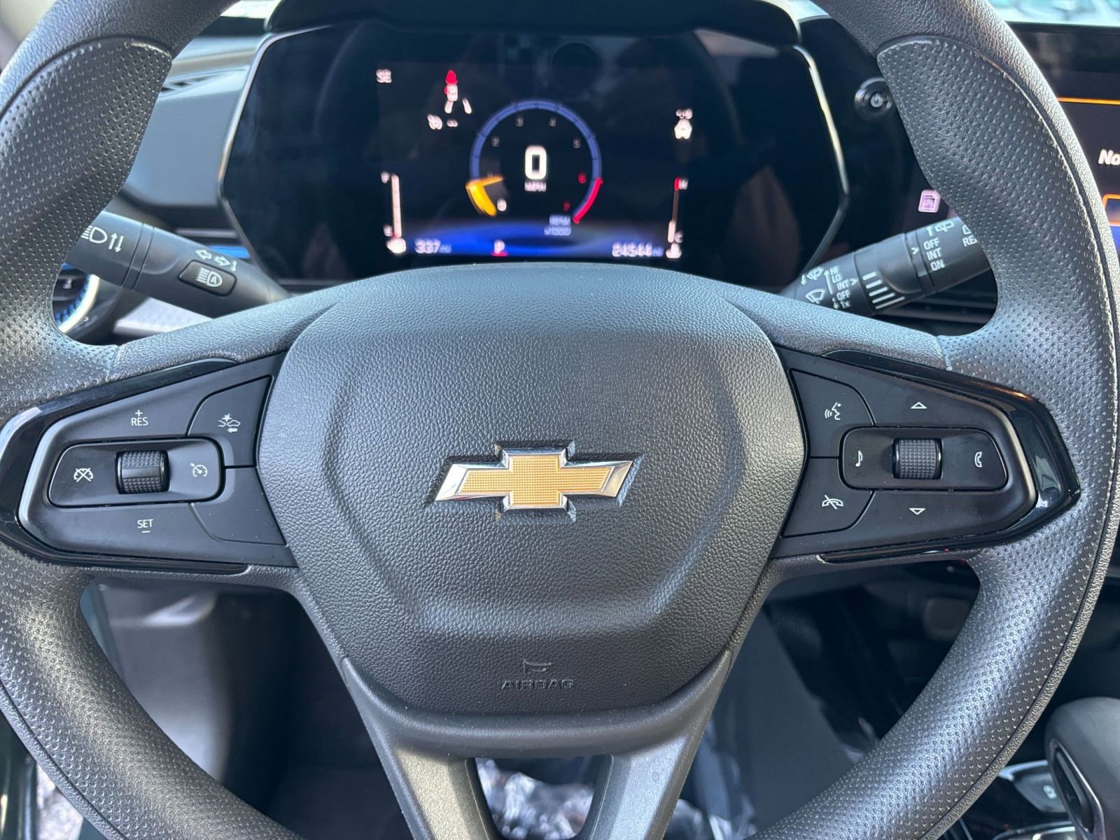 Thumbnail: 2025 Chevrolet Trax - 25