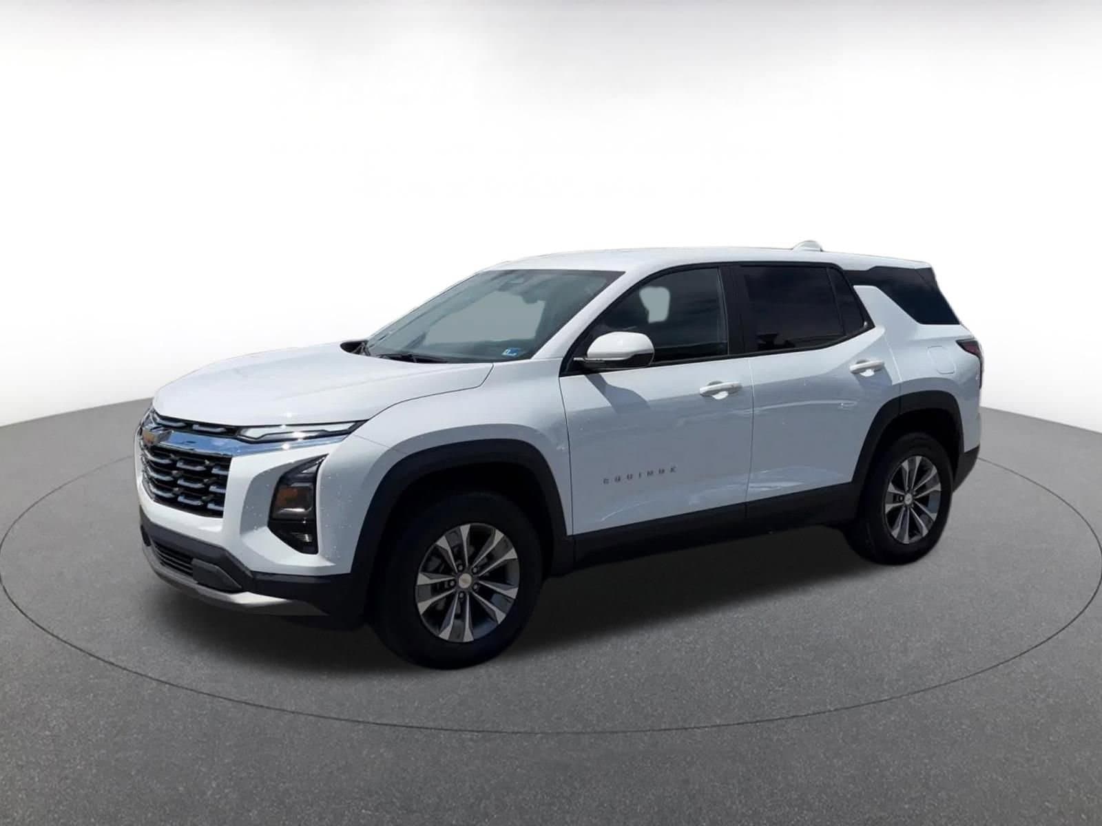 Thumbnail: 2025 Chevrolet Equinox - 8