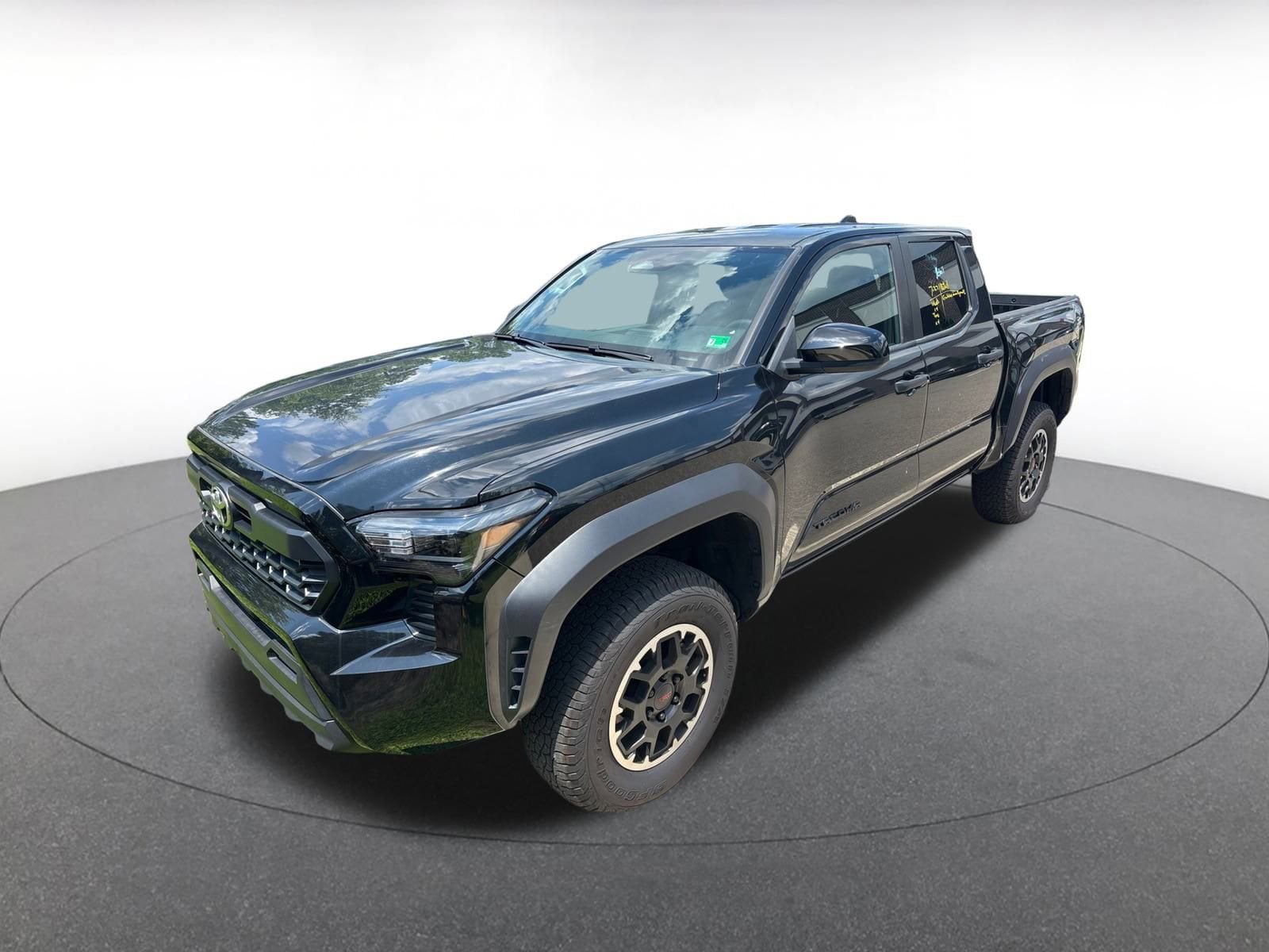 Thumbnail: 2024 Toyota Tacoma - 4