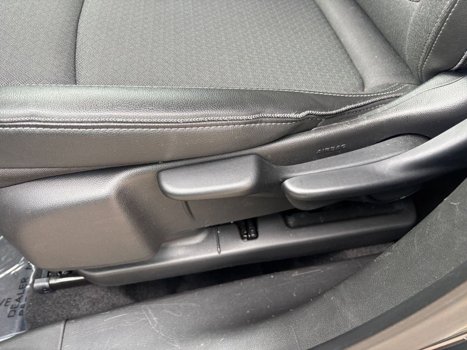 Thumbnail: 2025 Buick Encore GX - 22