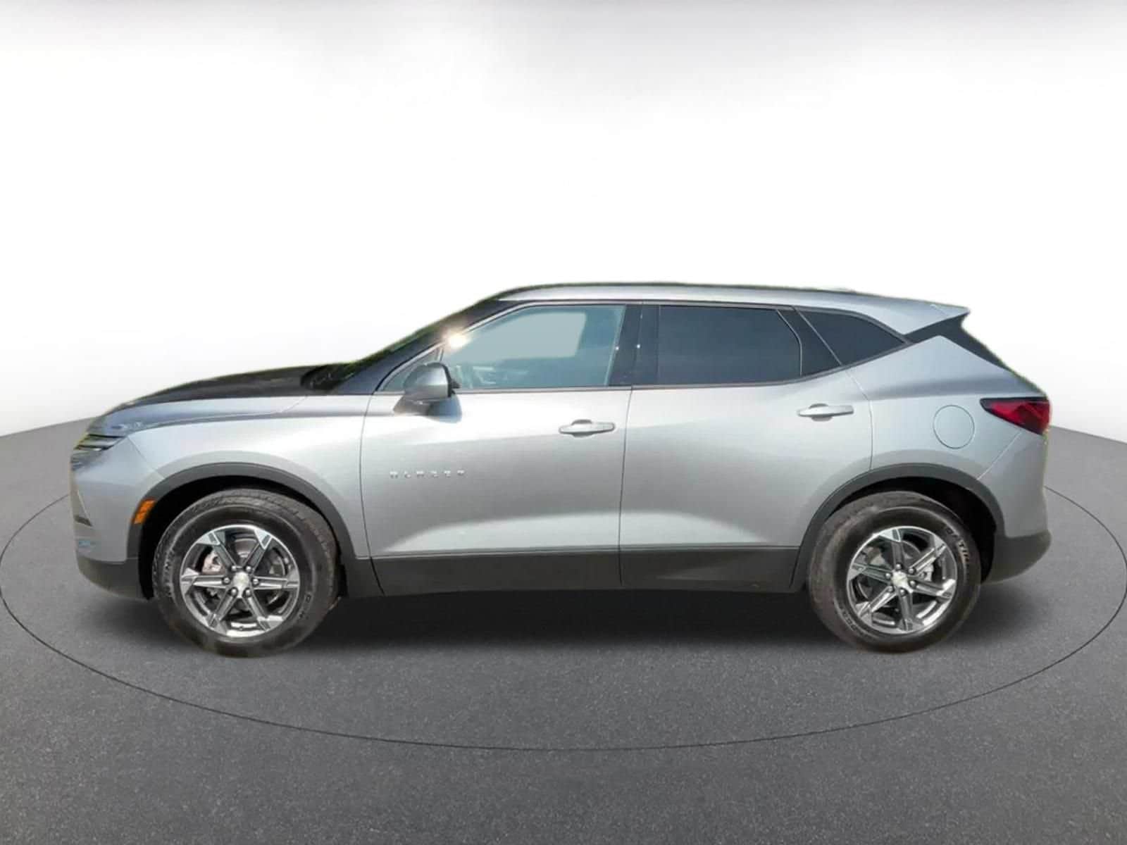 Thumbnail: 2025 Chevrolet Blazer - 8