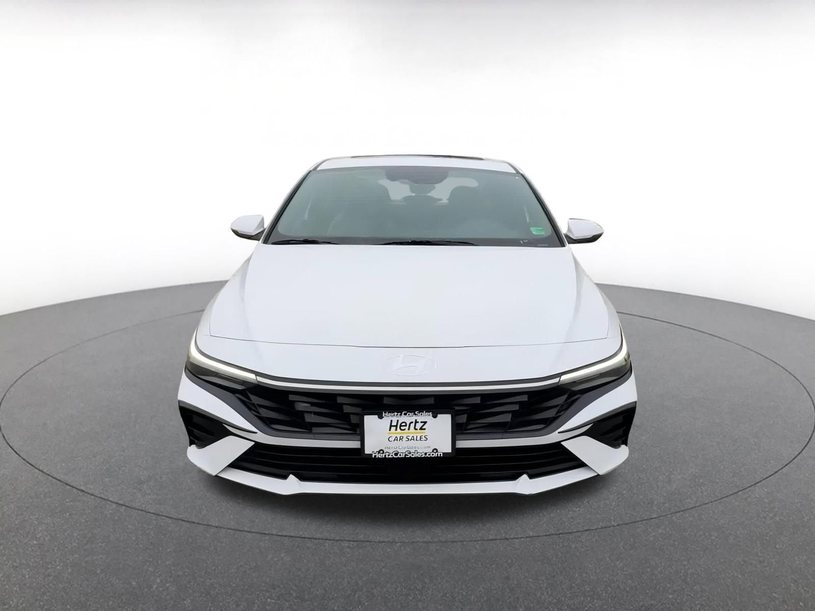 Thumbnail: 2025 Hyundai Elantra - 4