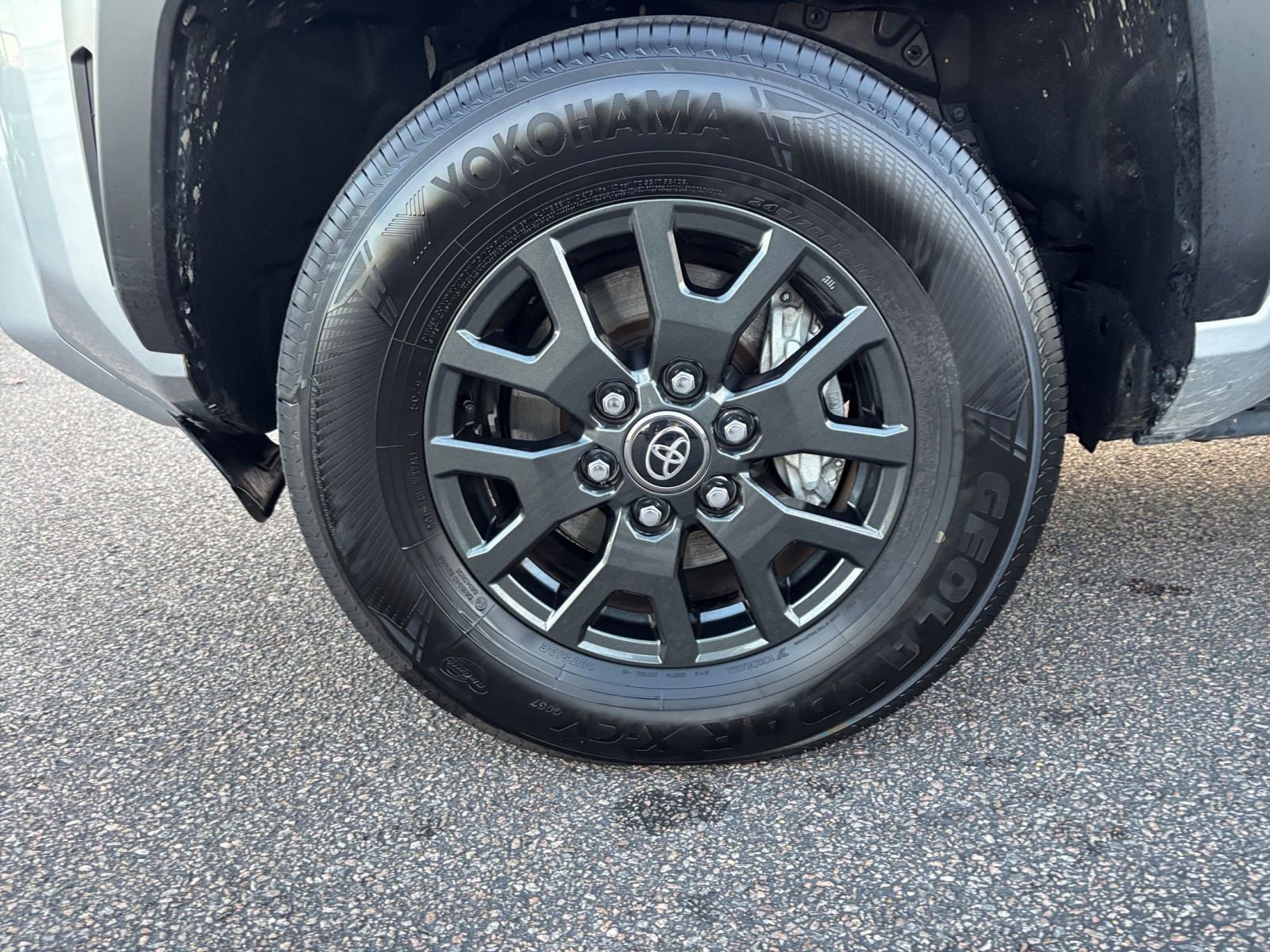 Thumbnail: 2025 Toyota 4Runner - 30