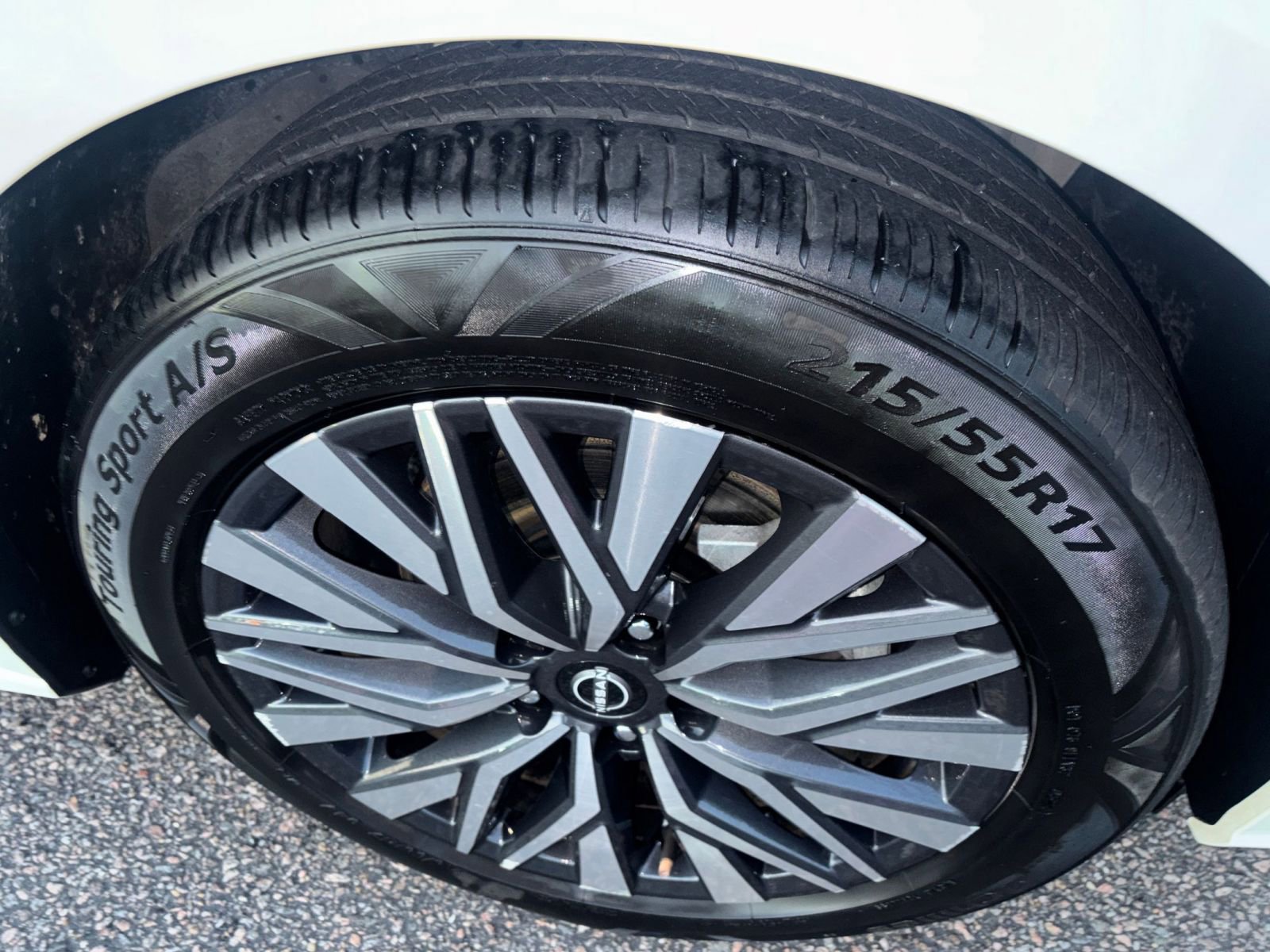 Thumbnail: 2024 Nissan Altima - 30