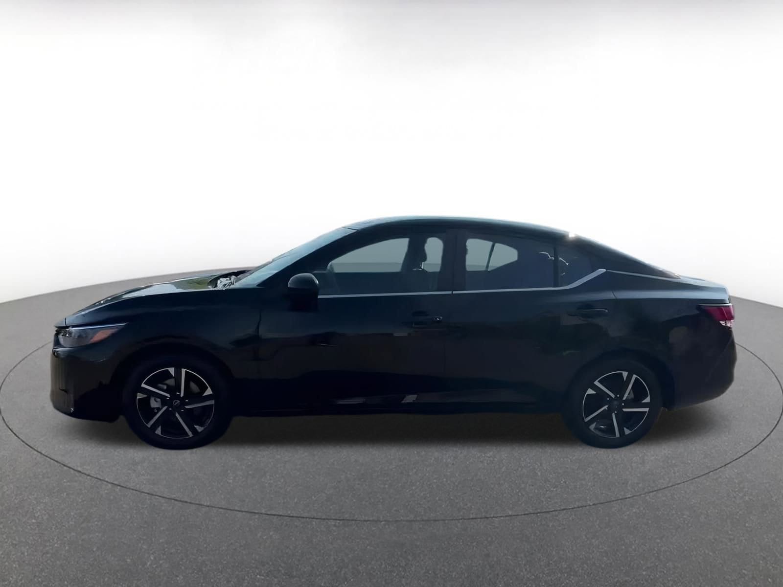 Thumbnail: 2024 Nissan Sentra - 9