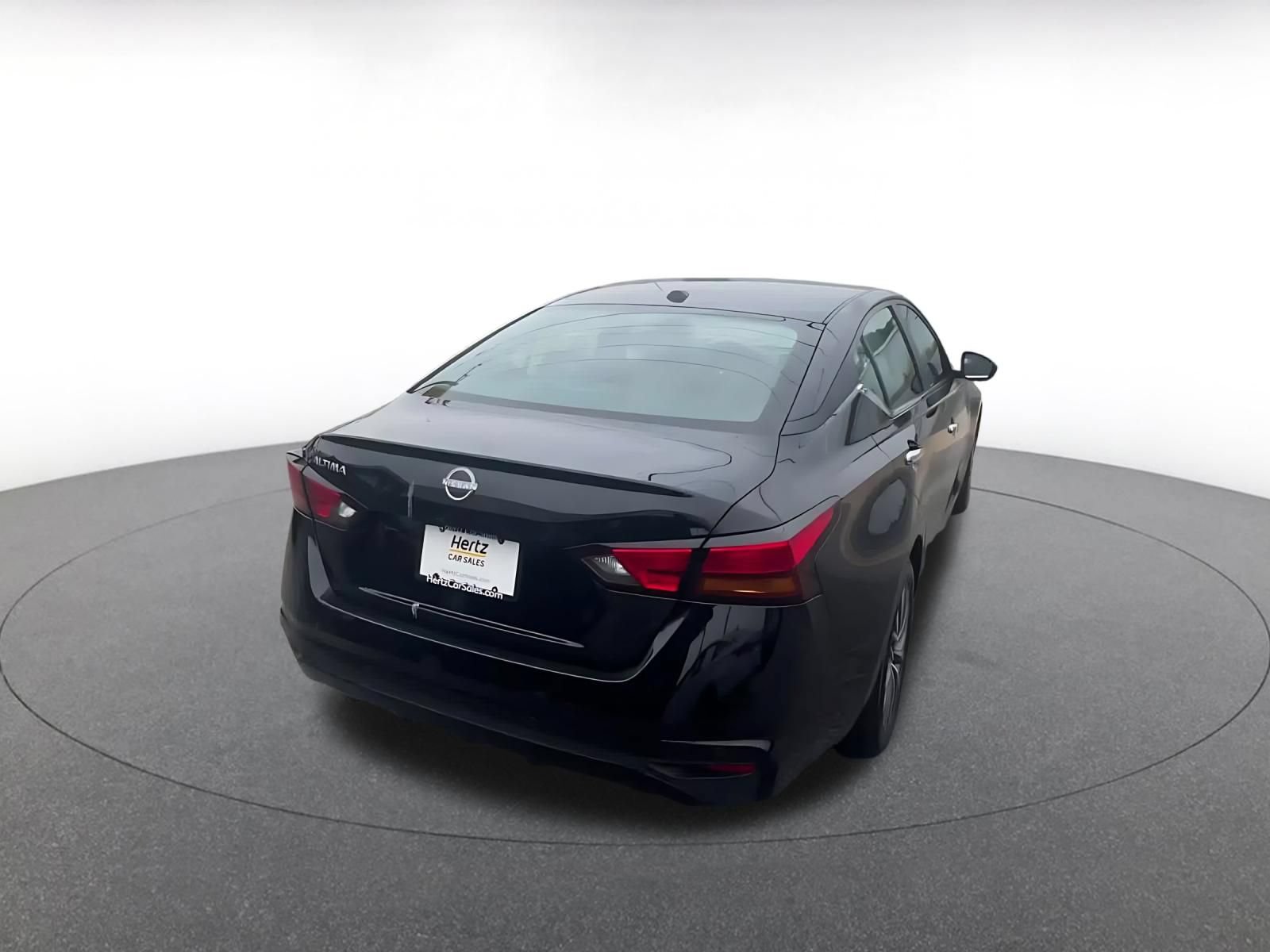 Thumbnail: 2025 Nissan Altima - 11