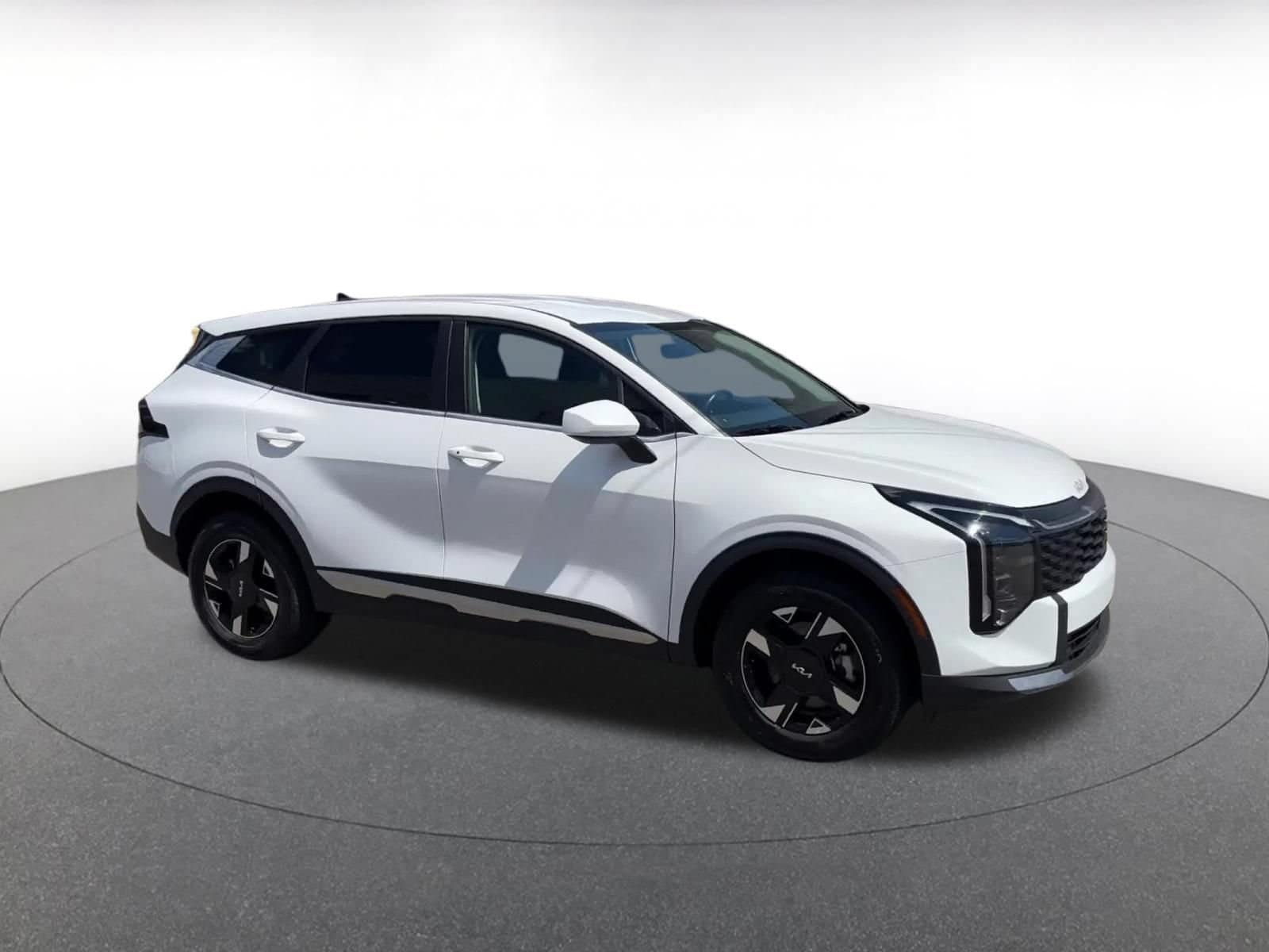 Thumbnail: 2026 Kia Sportage - 2
