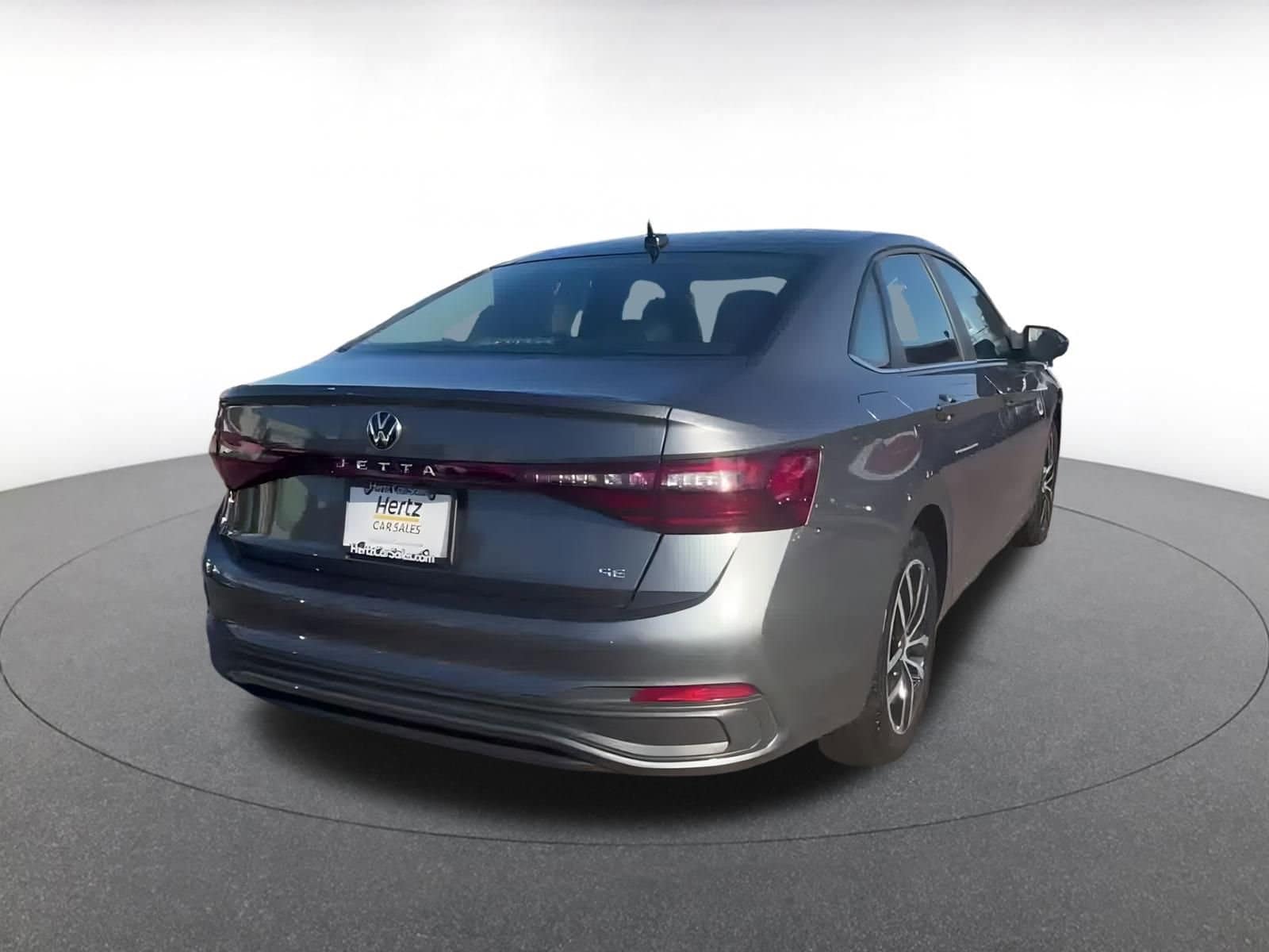 Thumbnail: 2025 Volkswagen Jetta - 12