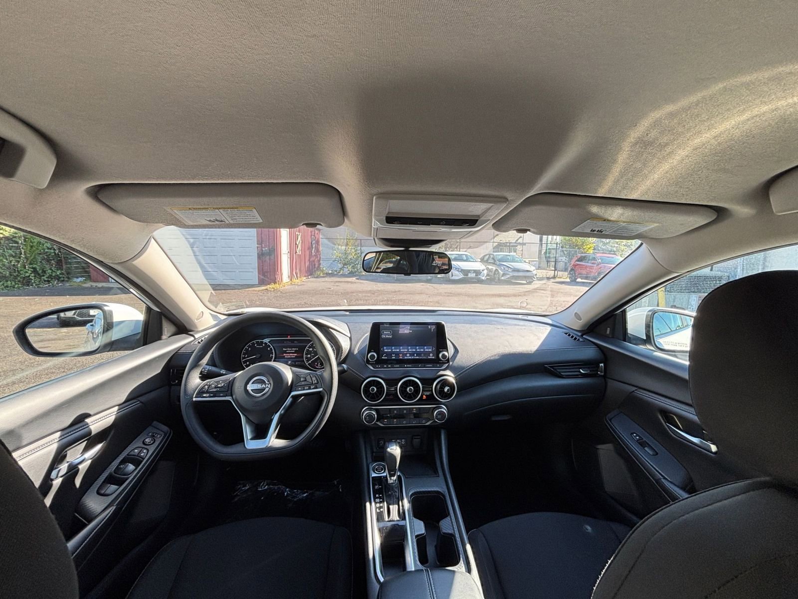 Thumbnail: 2024 Nissan Sentra - 31