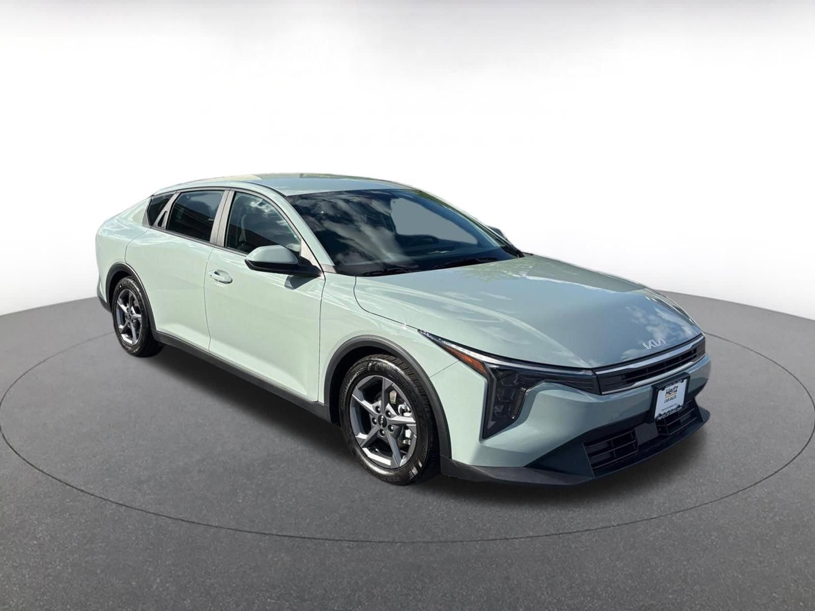 Thumbnail: 2025 Kia K4 - 1