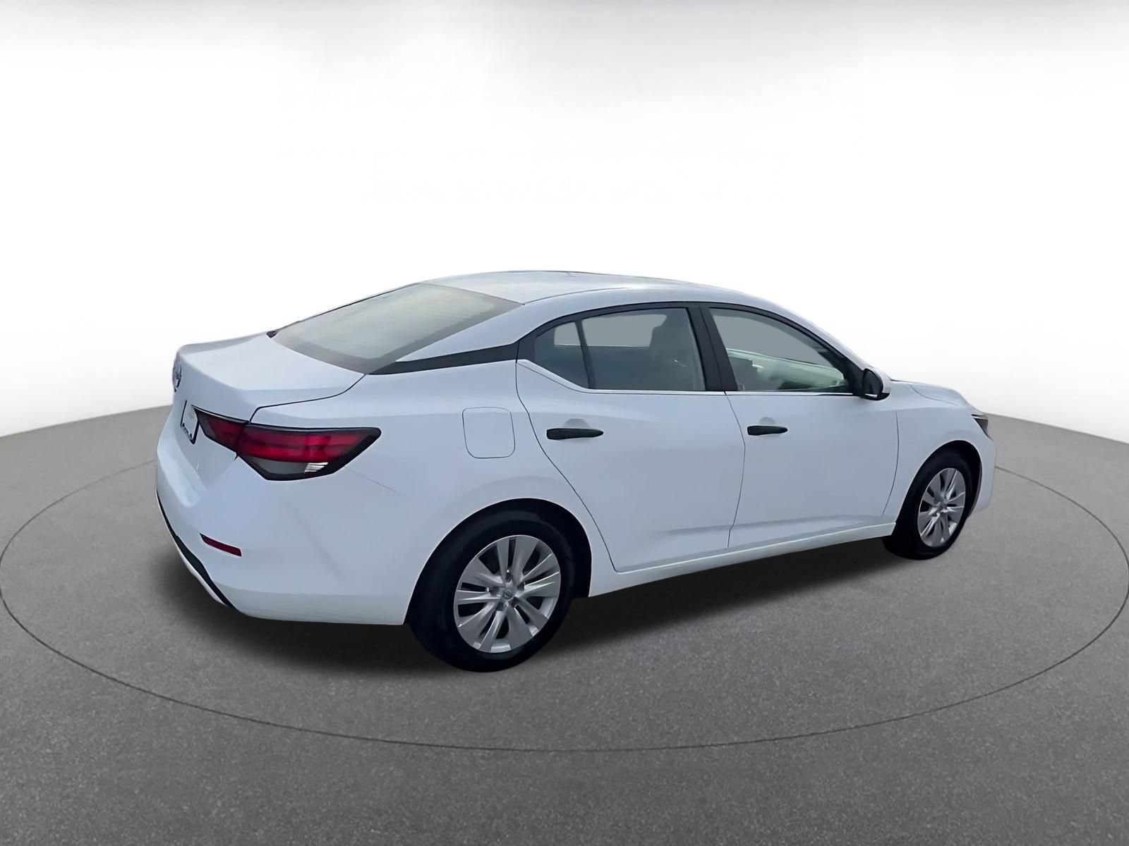 Thumbnail: 2025 Nissan Sentra - 12