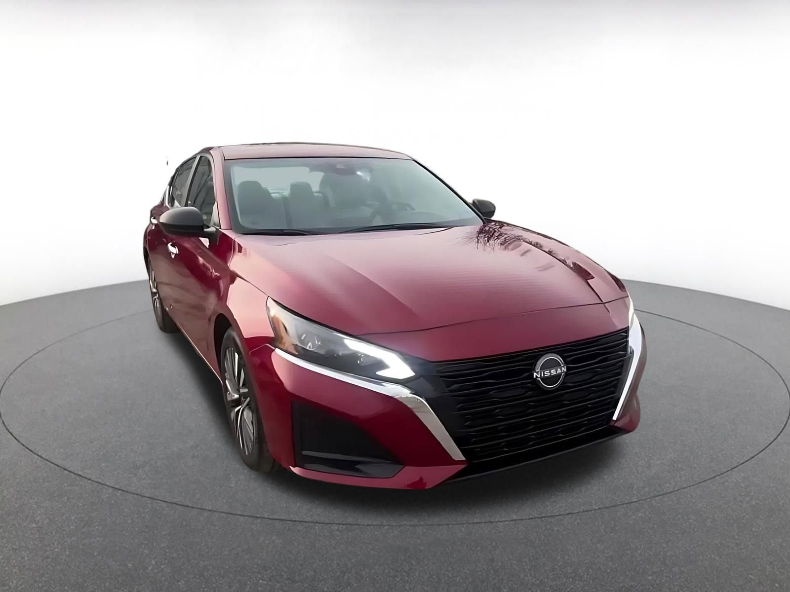 Thumbnail: 2025 Nissan Altima - 3