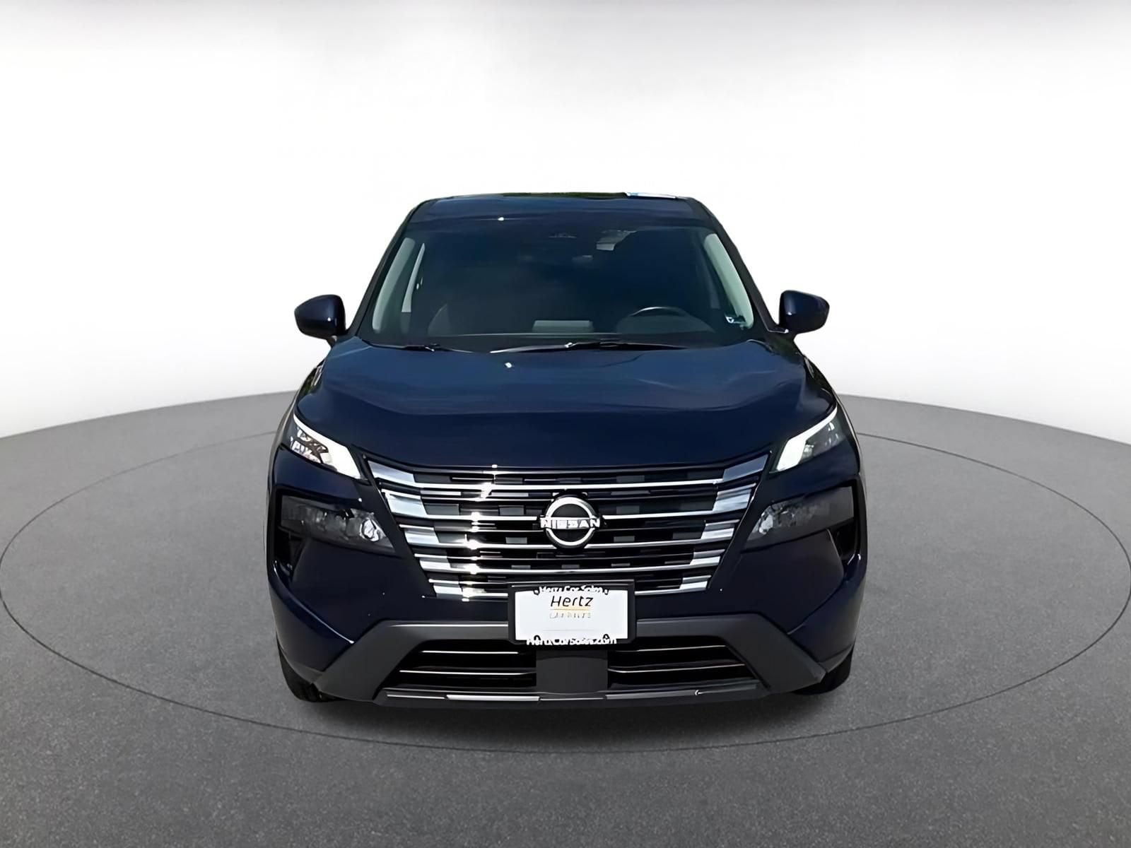 Thumbnail: 2025 Nissan Rogue - 4