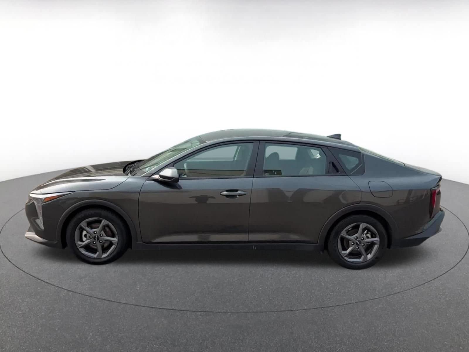 Thumbnail: 2025 Kia K4 - 9