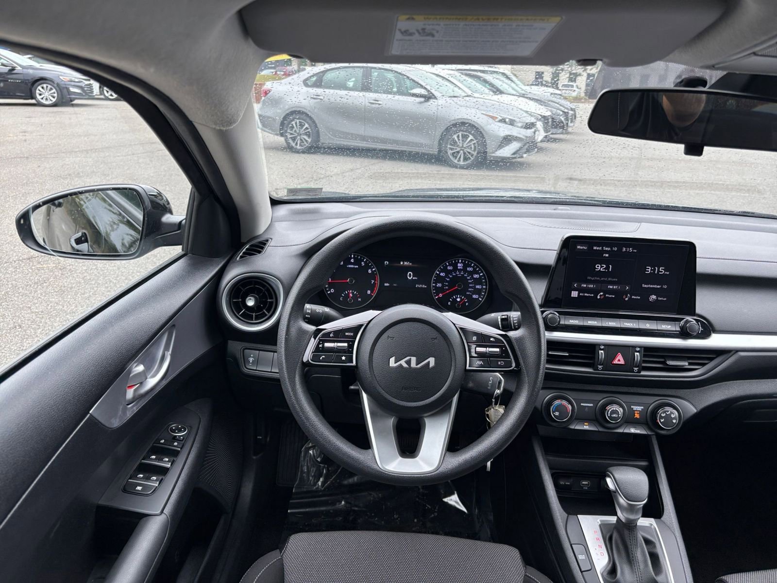 Thumbnail: 2024 Kia Forte - 32