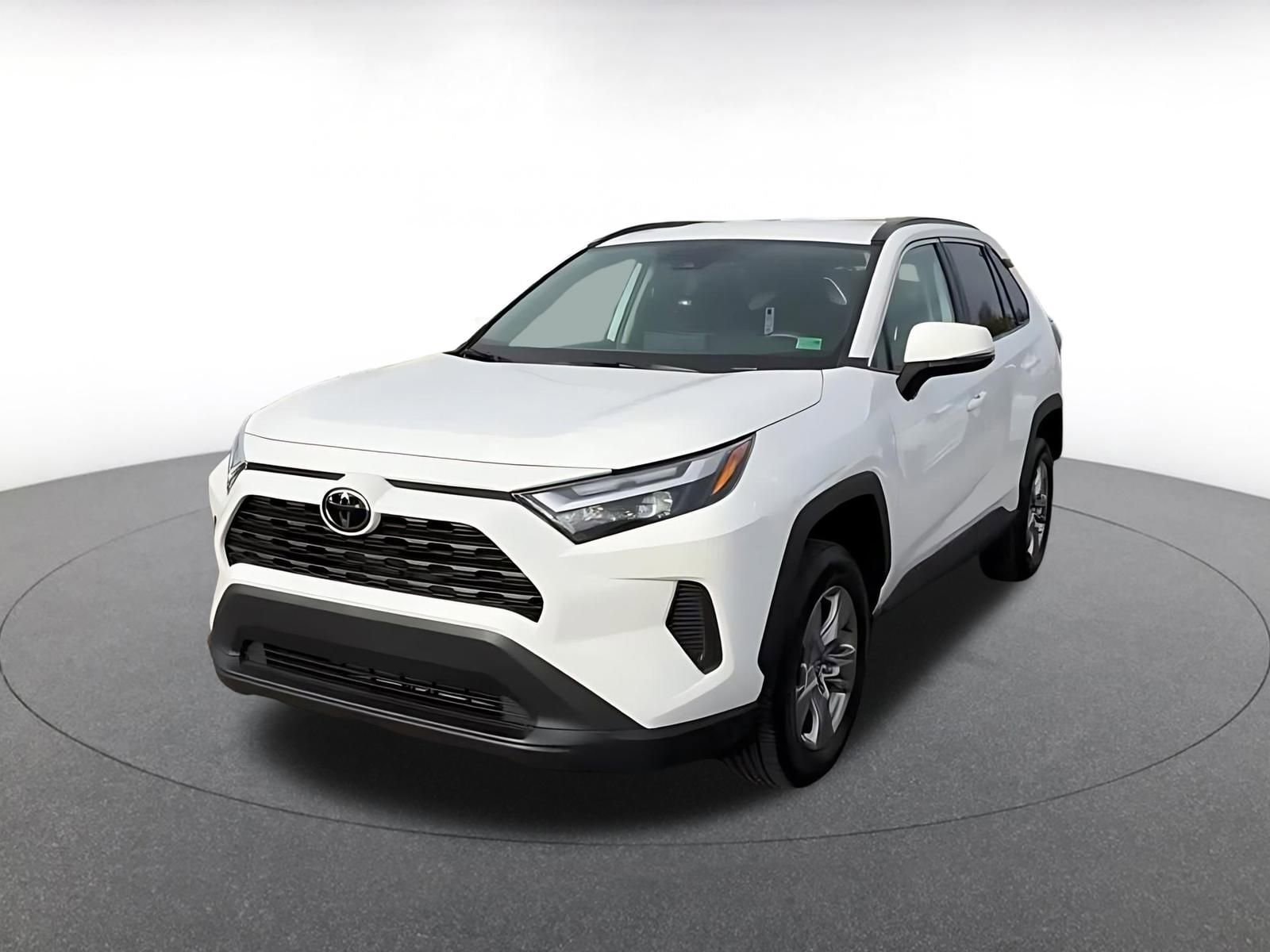 Thumbnail: 2025 Toyota RAV4 - 7