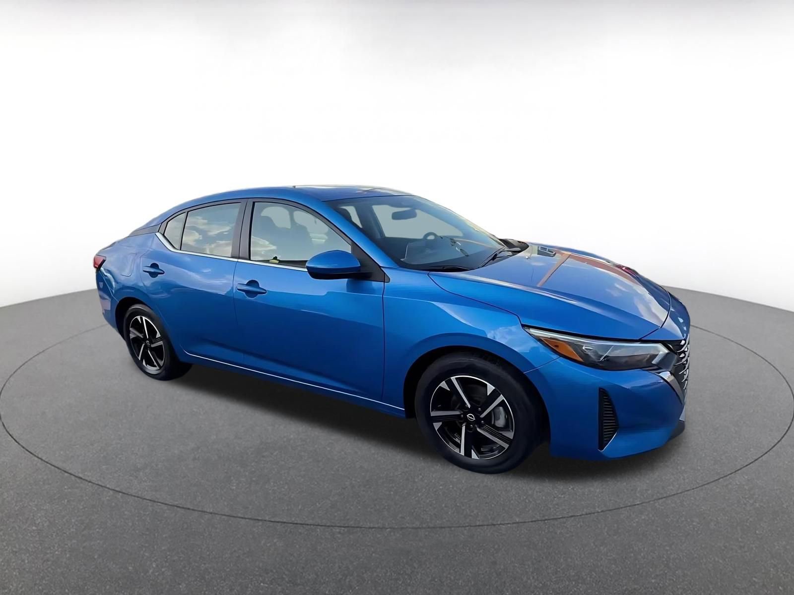 Thumbnail: 2025 Nissan Sentra - 2