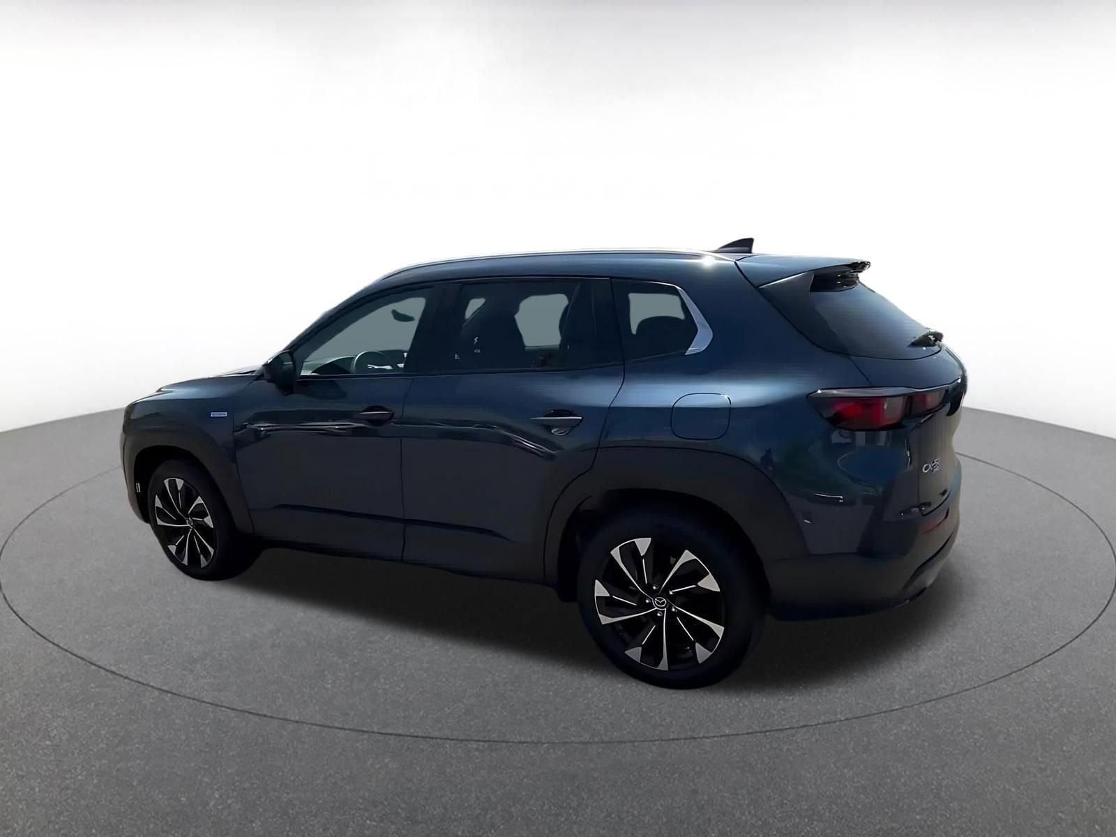 Thumbnail: 2025 Mazda CX-50 - 10