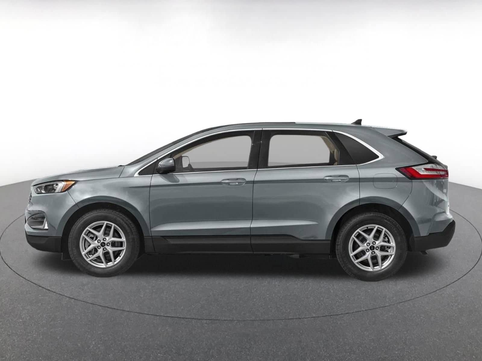Thumbnail: 2023 Ford Edge - 3