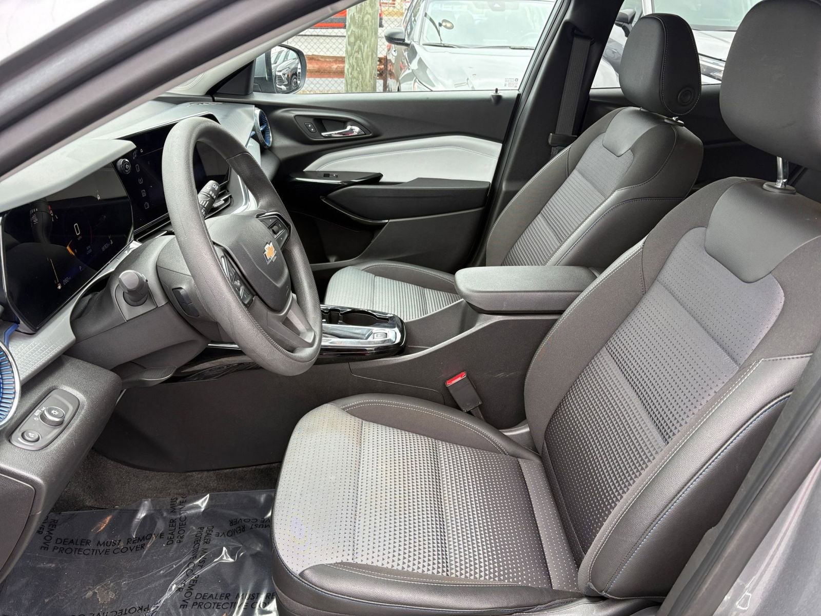 Thumbnail: 2025 Chevrolet Trax - 25