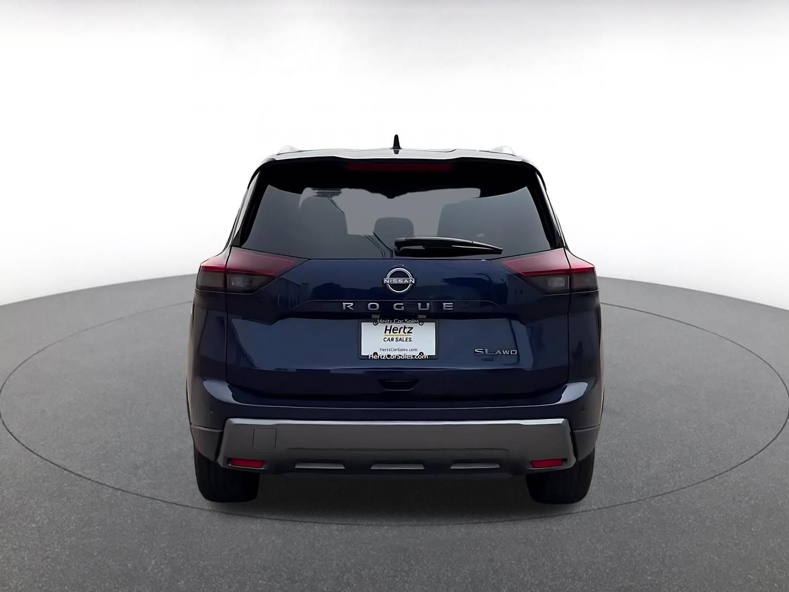 Thumbnail: 2026 Nissan Rogue - 14