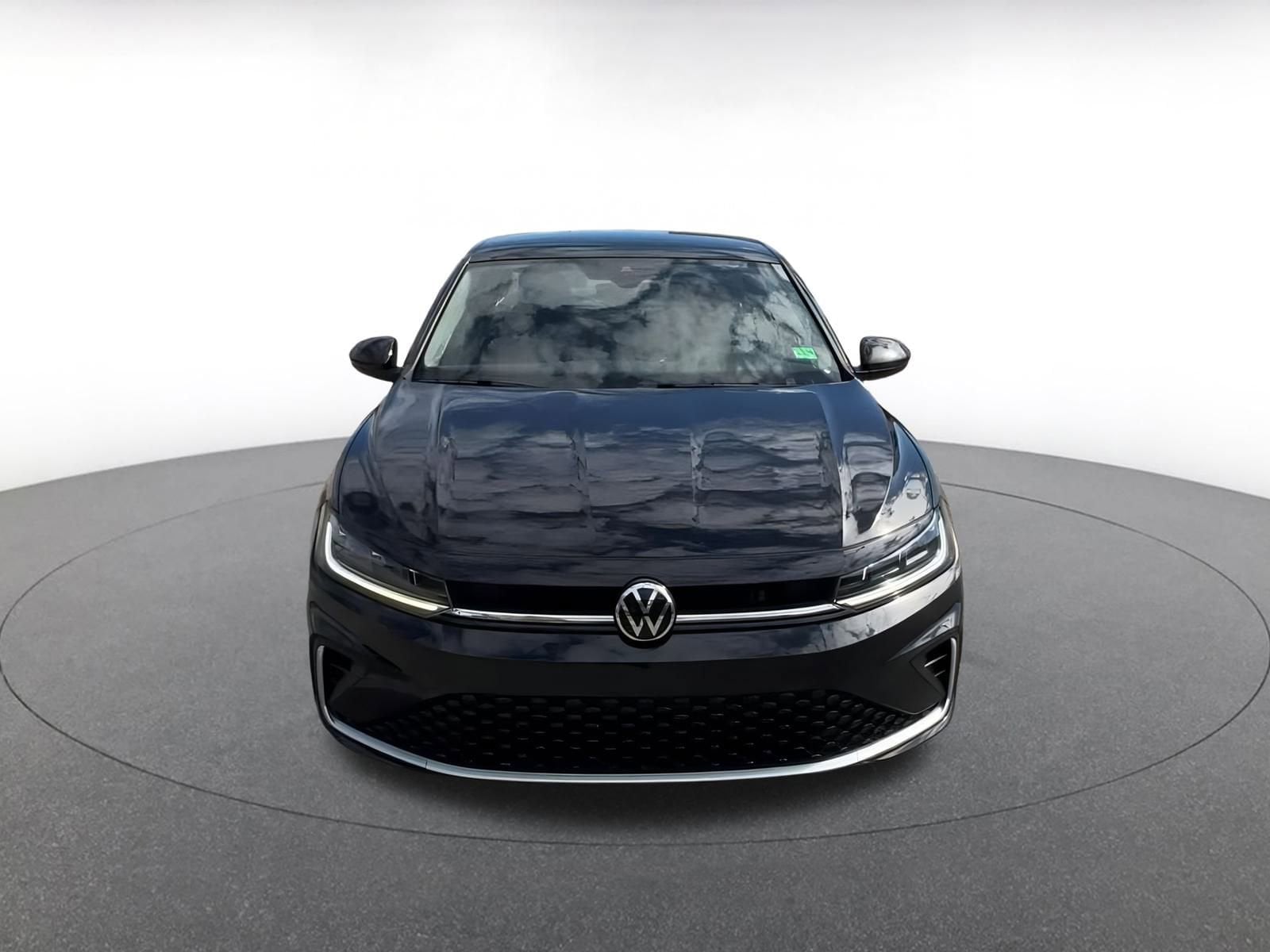 Thumbnail: 2025 Volkswagen Jetta - 4