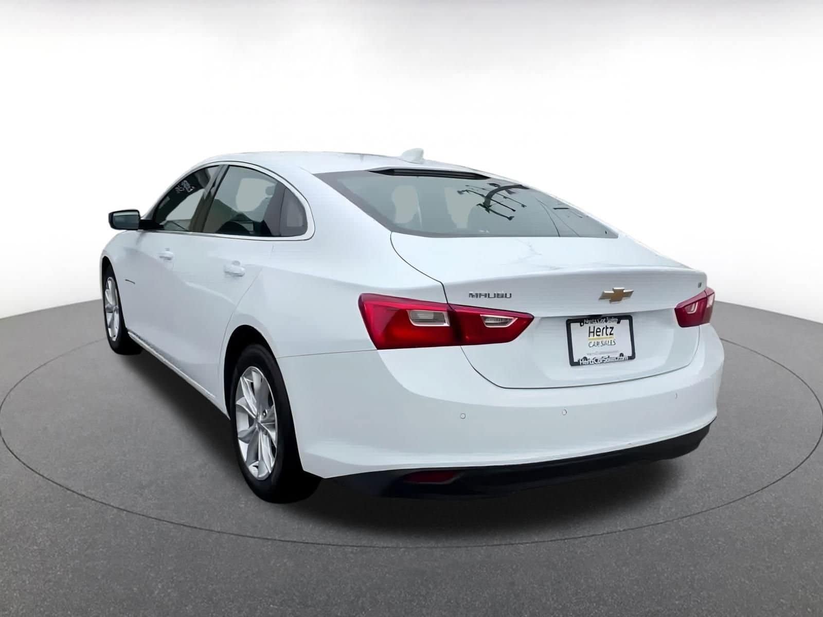 Thumbnail: 2024 Chevrolet Malibu - 11