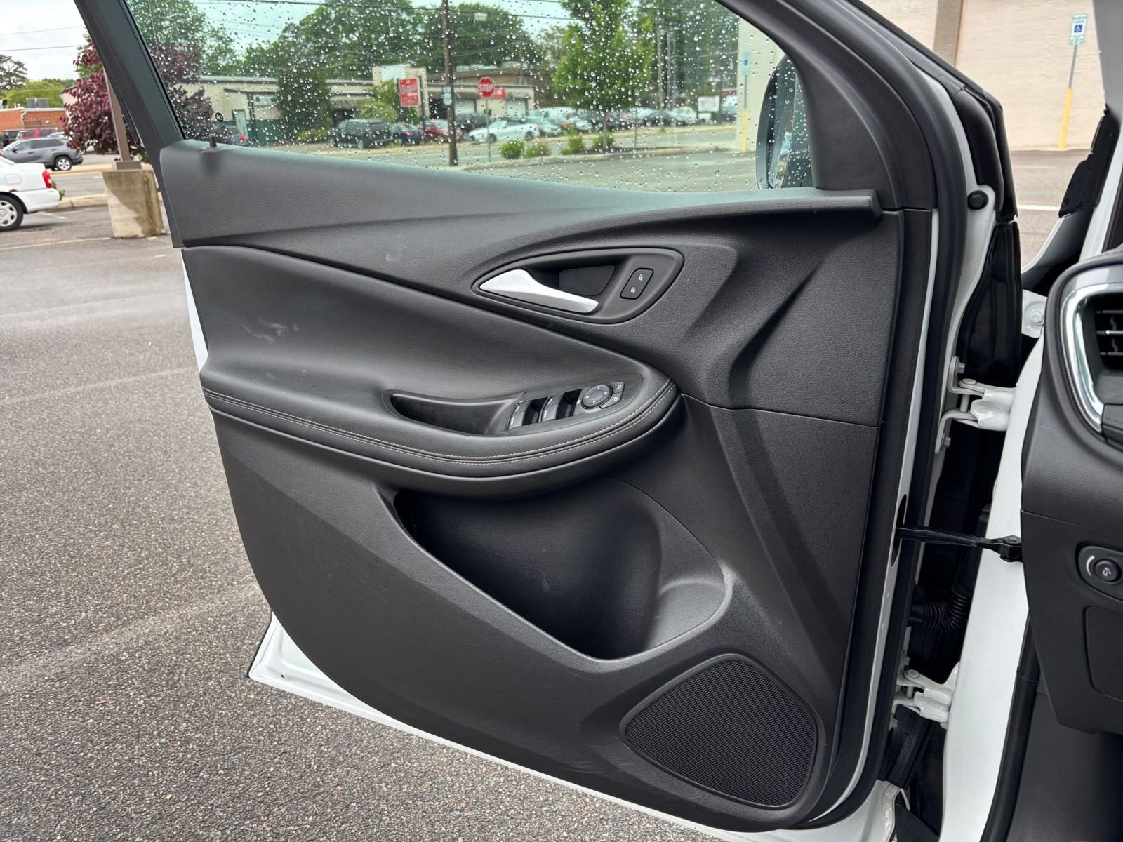 Thumbnail: 2025 Buick Encore GX - 18