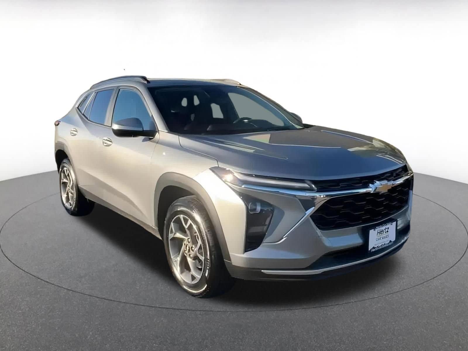 Thumbnail: 2025 Chevrolet Trax - 2