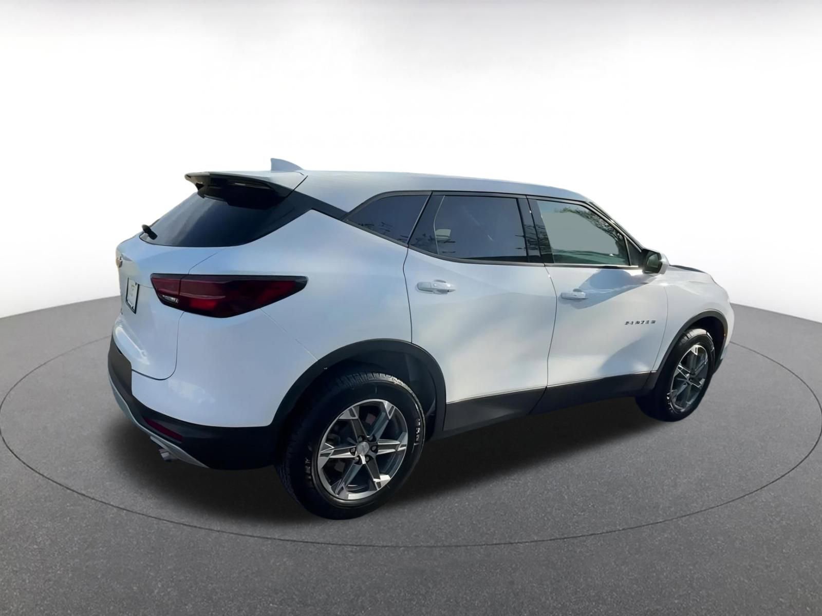 Thumbnail: 2023 Chevrolet Blazer - 13