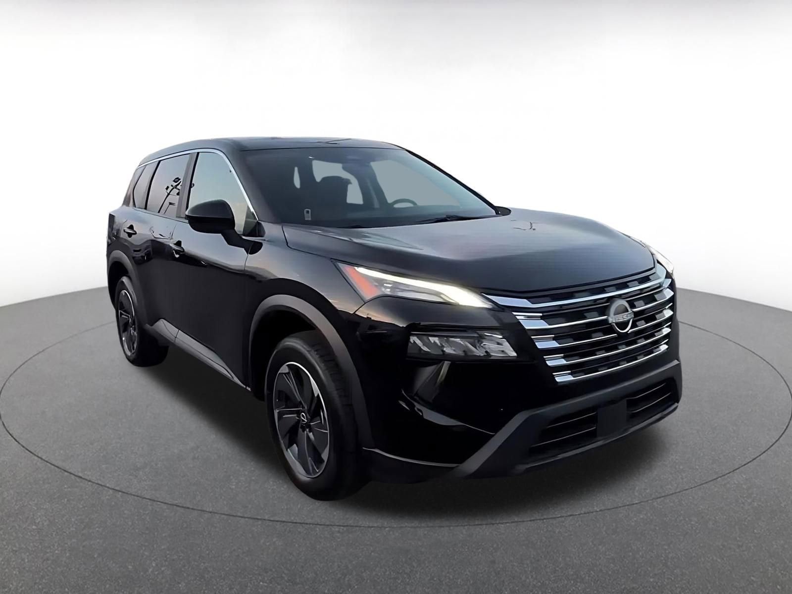 Thumbnail: 2025 Nissan Rogue - 3