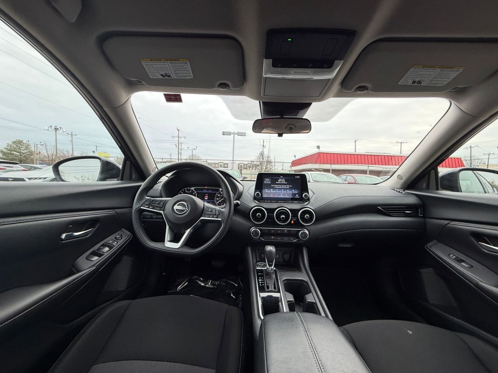 Thumbnail: 2025 Nissan Sentra - 31