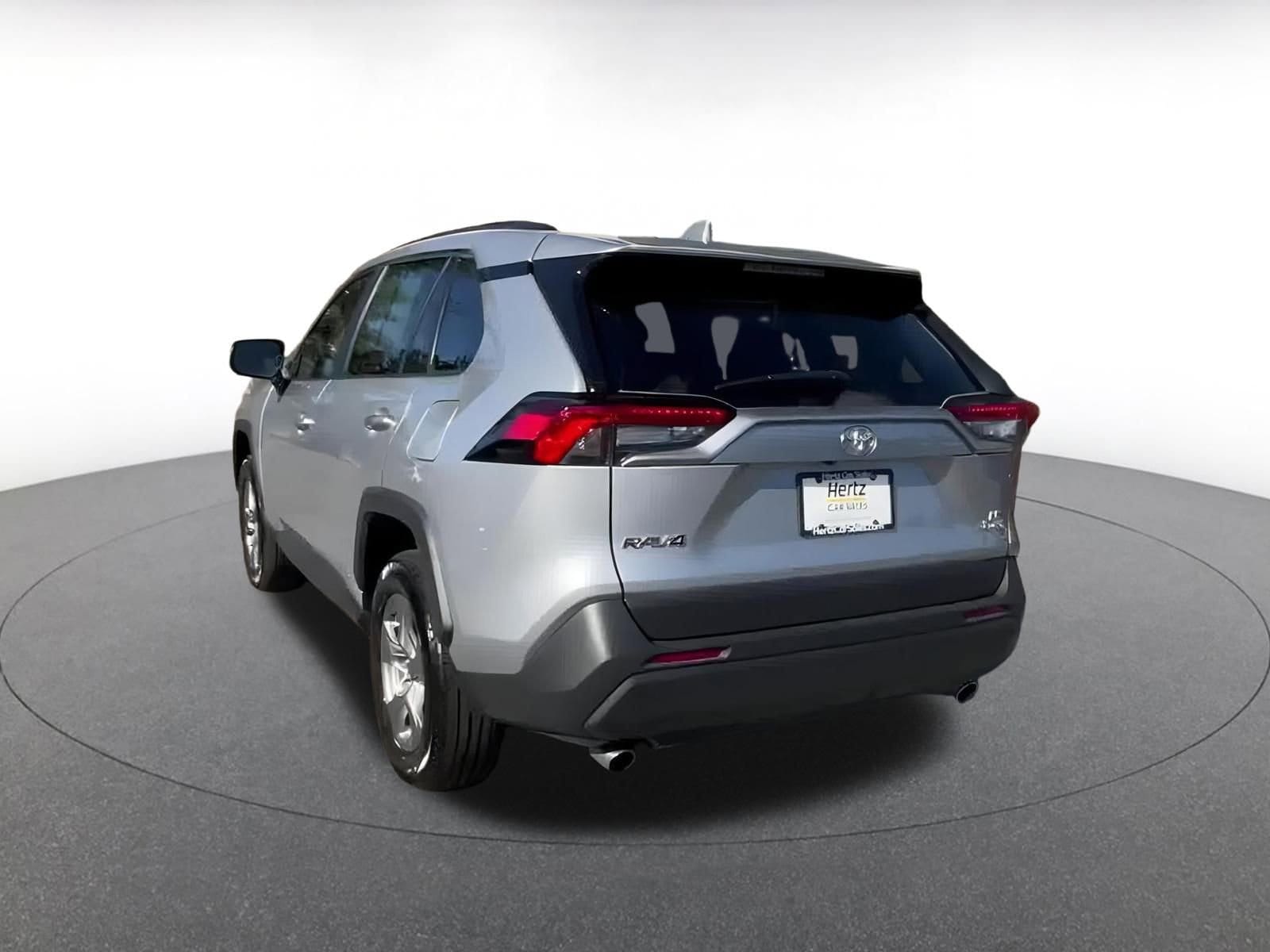 Thumbnail: 2025 Toyota RAV4 - 11