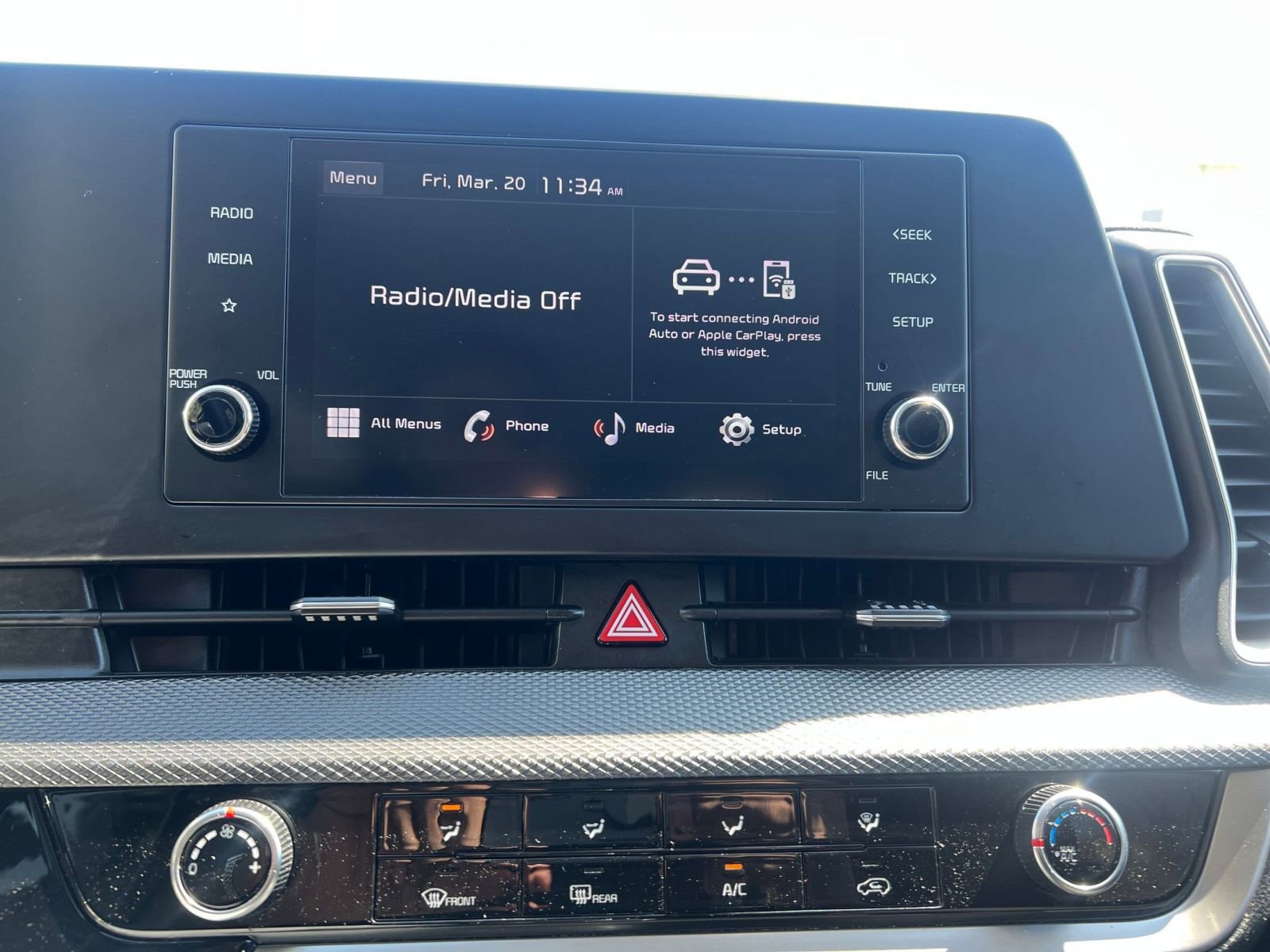 Thumbnail: 2025 Kia Sportage - 17