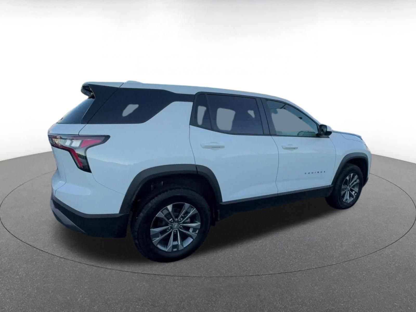 Thumbnail: 2025 Chevrolet Equinox - 14