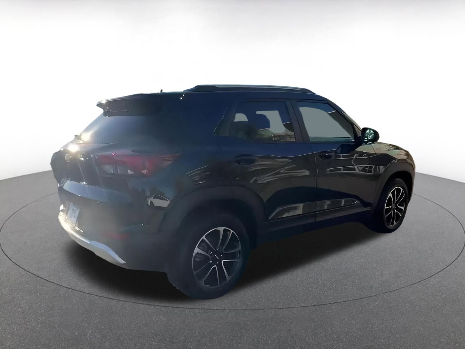 Thumbnail: 2025 Chevrolet TrailBlazer - 15