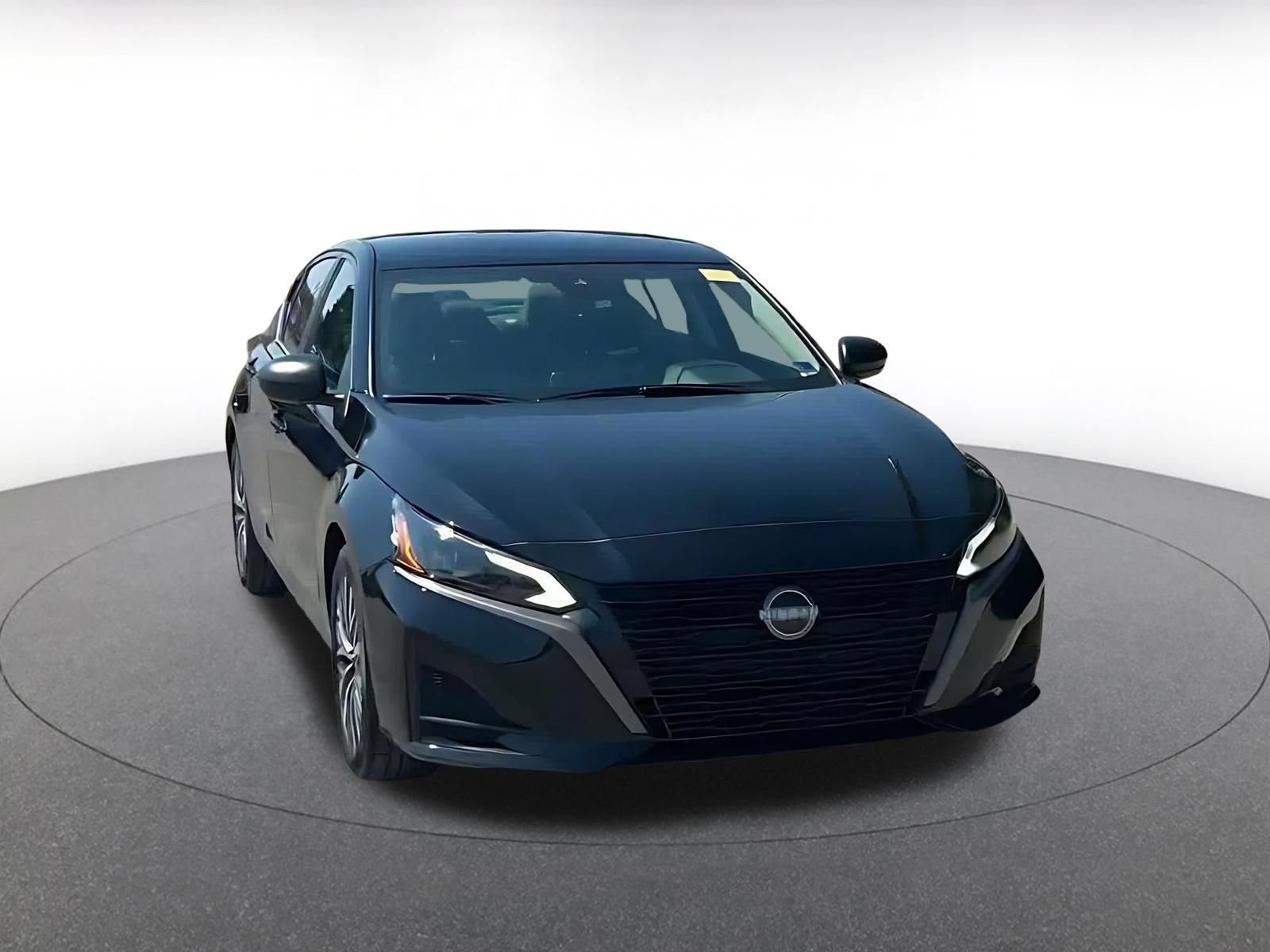 Thumbnail: 2026 Nissan Altima - 3