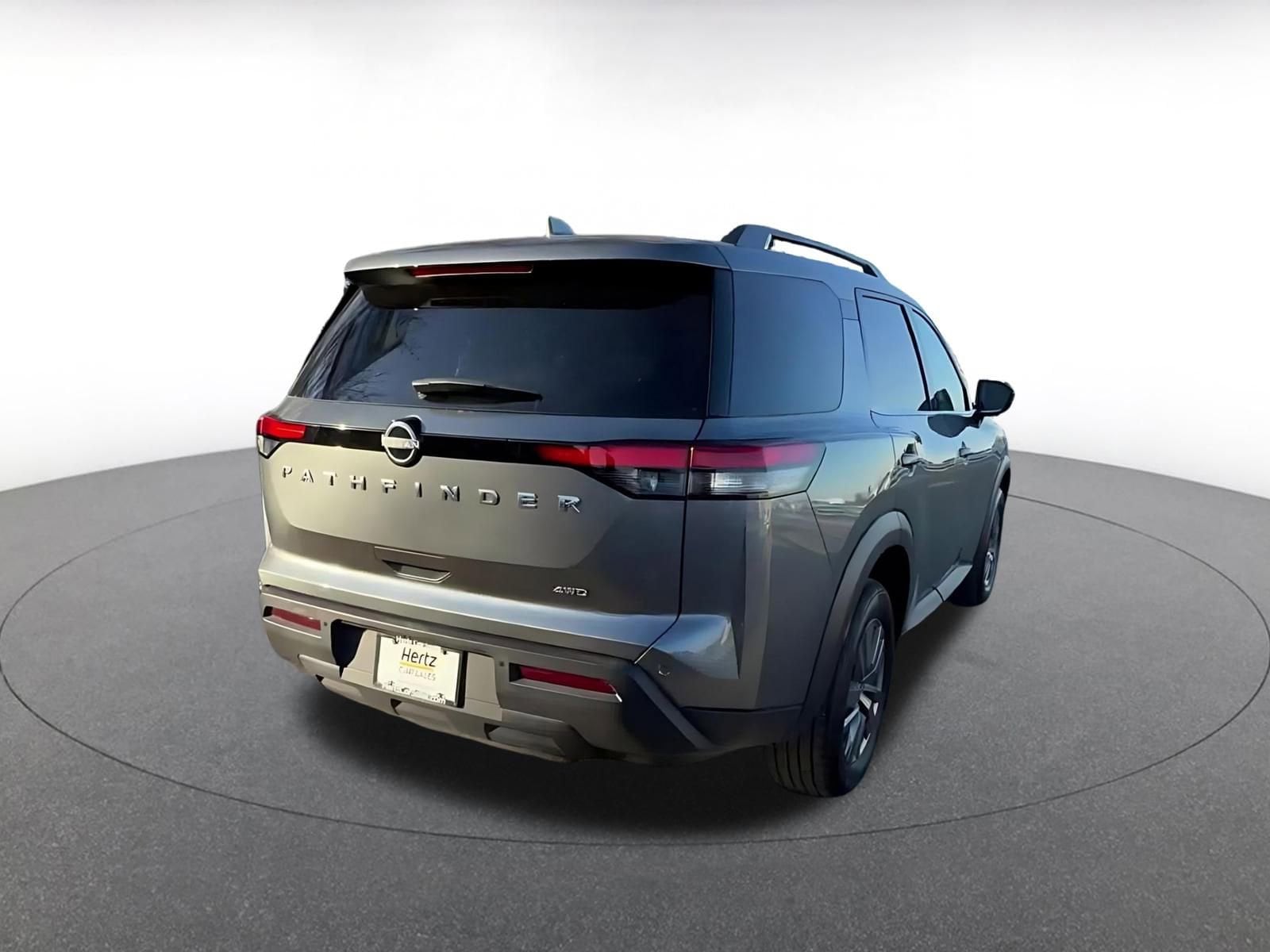 Thumbnail: 2025 Nissan Pathfinder - 15