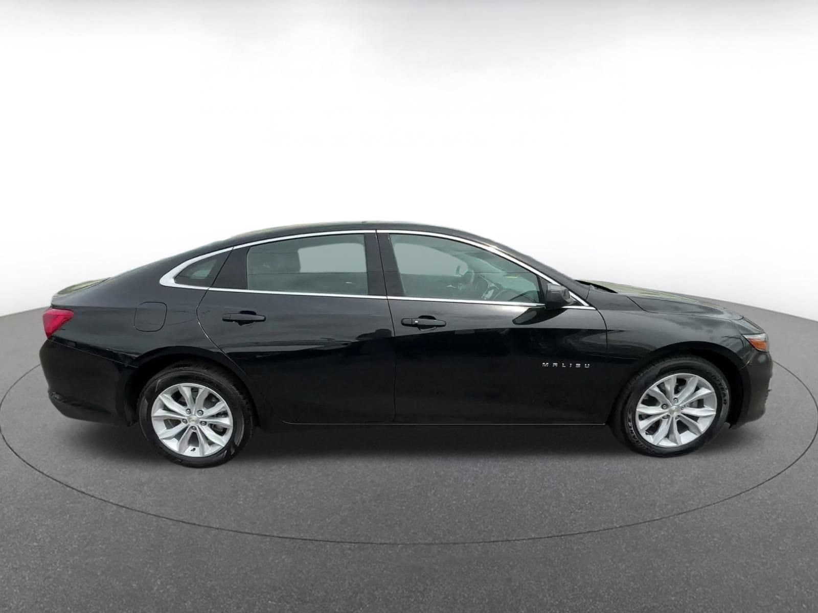 2024 Chevrolet Malibu LT 16