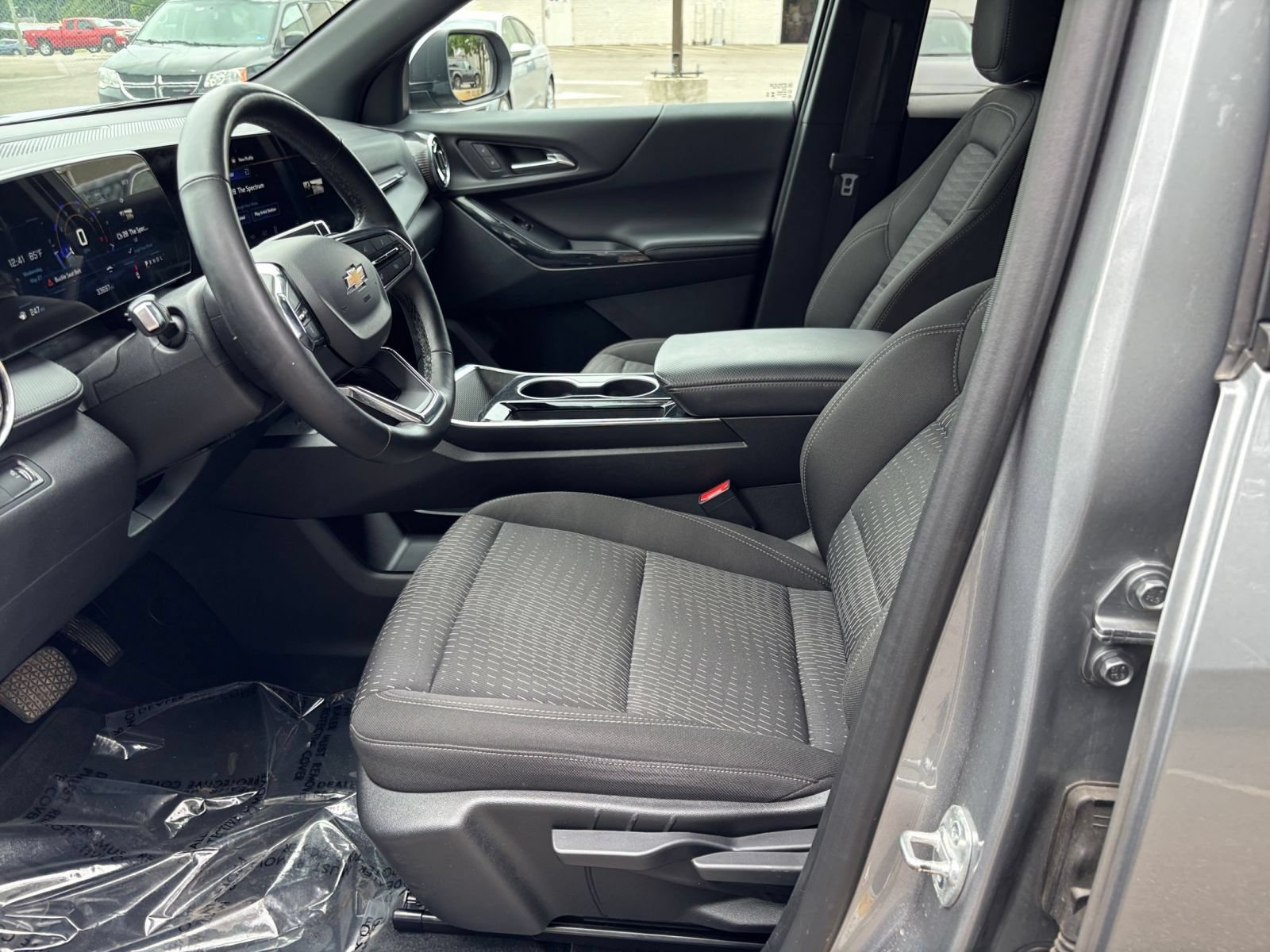 Thumbnail: 2025 Chevrolet Equinox - 23