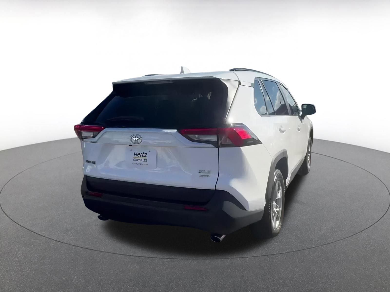 Thumbnail: 2025 Toyota RAV4 - 14